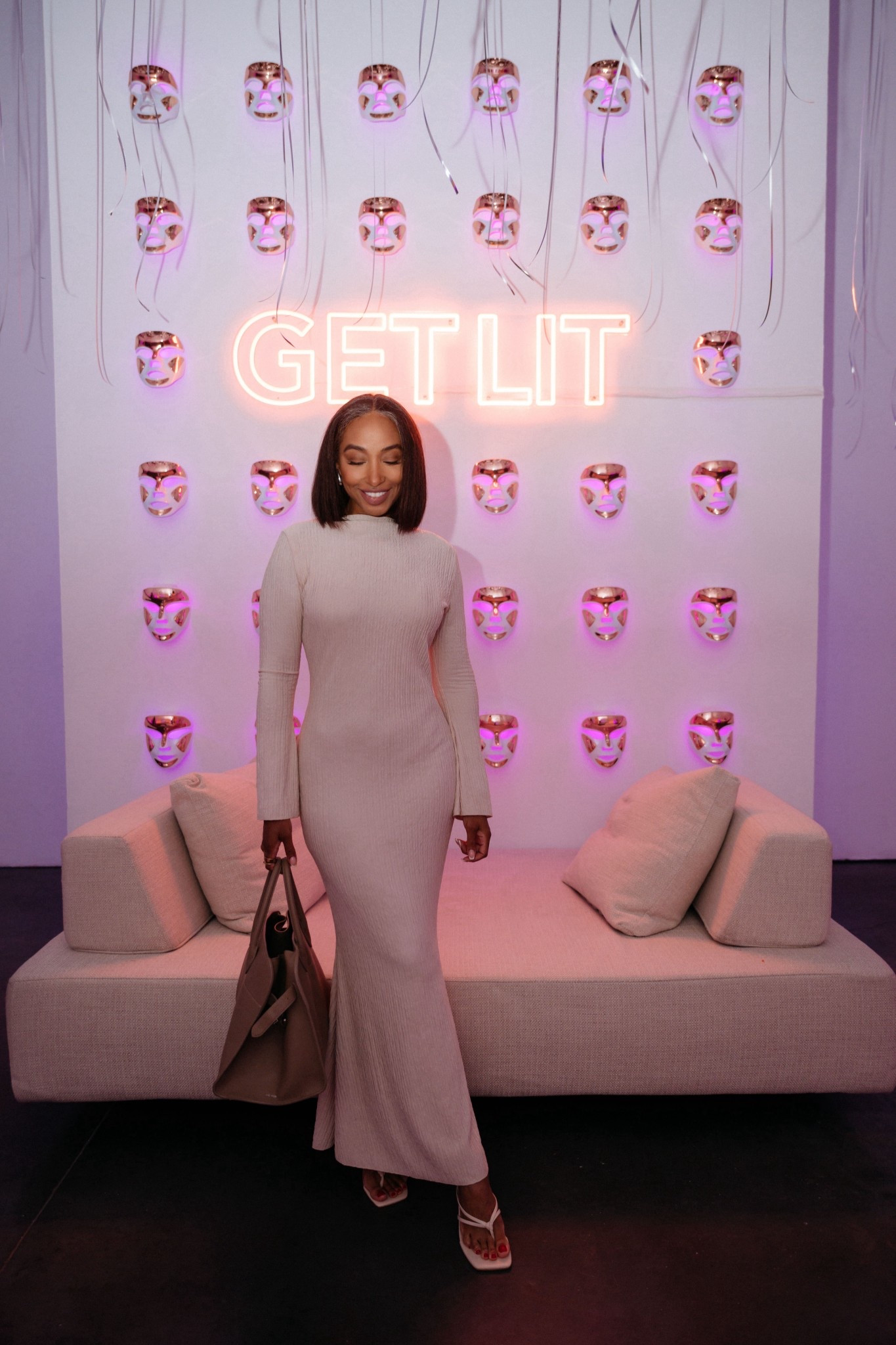 Feeling so good in today’s look 💫 and obsessed with the Dr. Dennis Gross face mask! Linking my faves from the brand + more skincare loves! #GlowUp #SkincareObsessed #LinkToKnowIt

#LTKU #LTKStyleTip #LTKBeauty