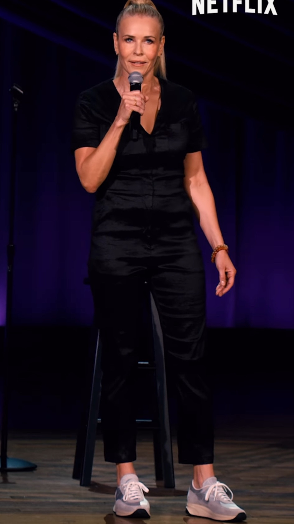 Chelsea Handler wears this black taffeta fitted jumpsuit with plunging V-neck and ankle crop silhouette with leather trim suede sneakers


#LTKsalealert #LTKshoecrush #LTKstyletip