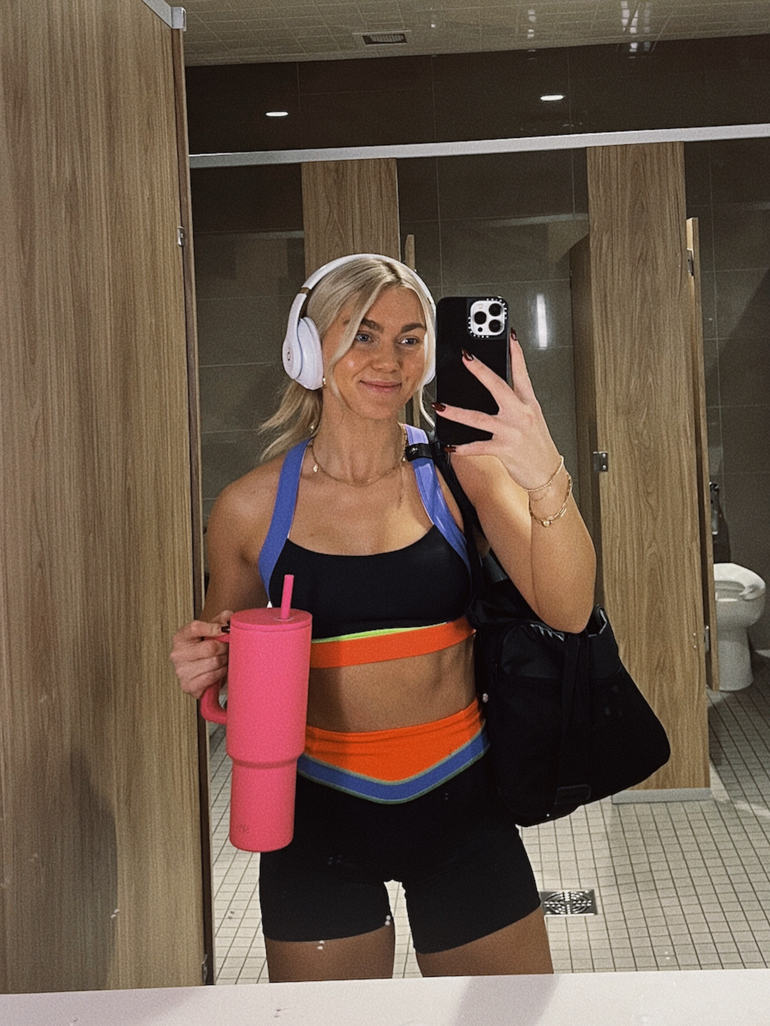 GYM DAY OOTD 

I’m 5’4”, 125lbs and wearing a small. Could fit an extra small I think, very stretchy!!! 

#LTKstyletip #LTKfitness