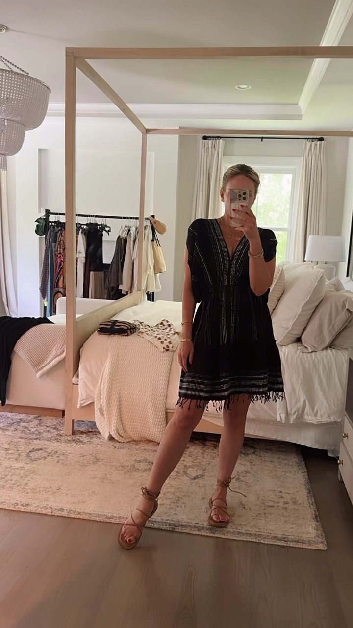 The perfect coverer up 

#LTKVideo #LTKTravel #LTKSeasonal