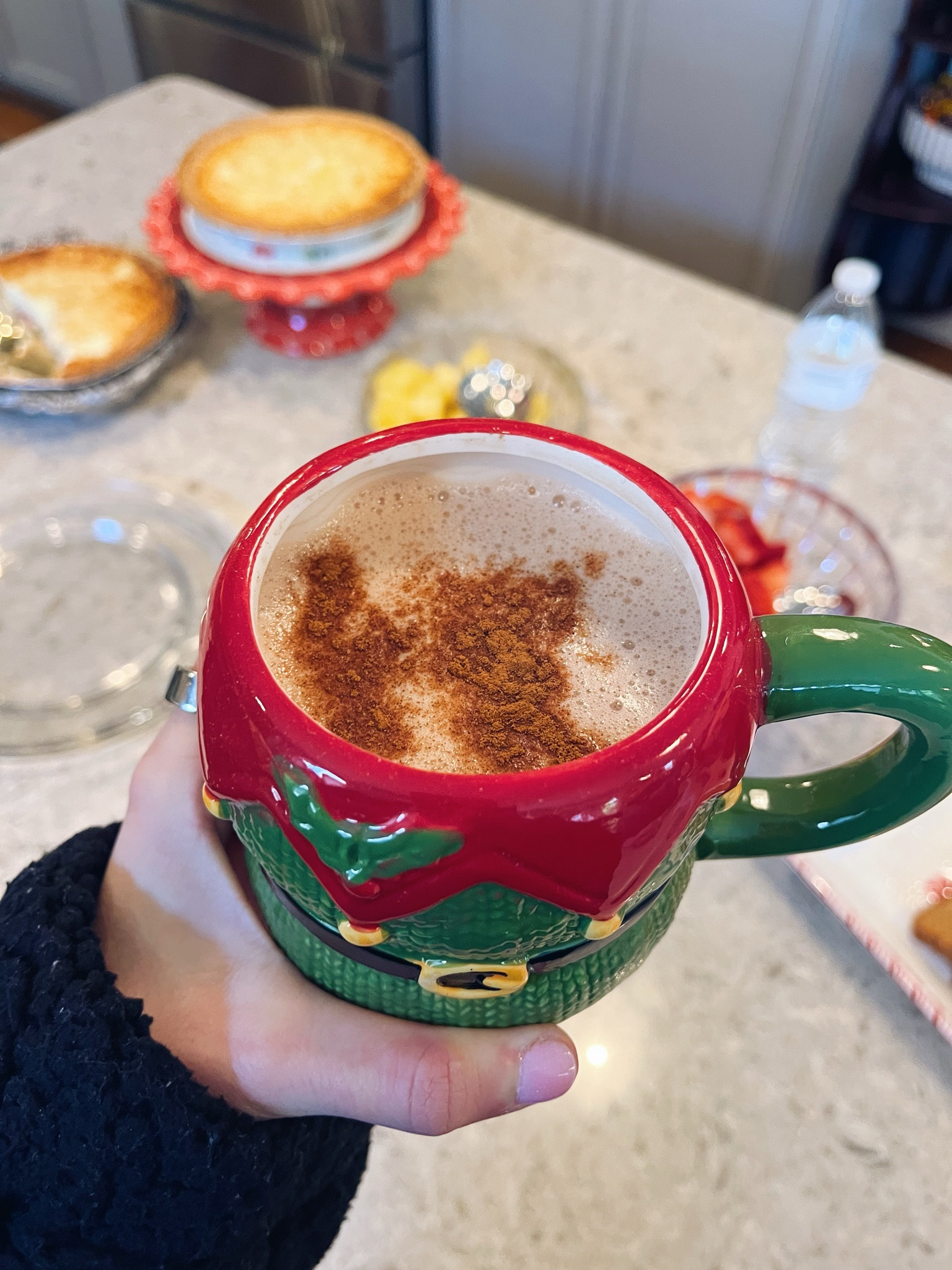 bone broth hot chocolate!! so good for inflammation, digestive health, & a good source of collagen & protein!!


#LTKHoliday #LTKFindsUnder100 #LTKFitness