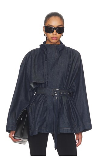 FRAME The Denim Short Field Trench in Blue. - size L | Revolve Clothing (Global)