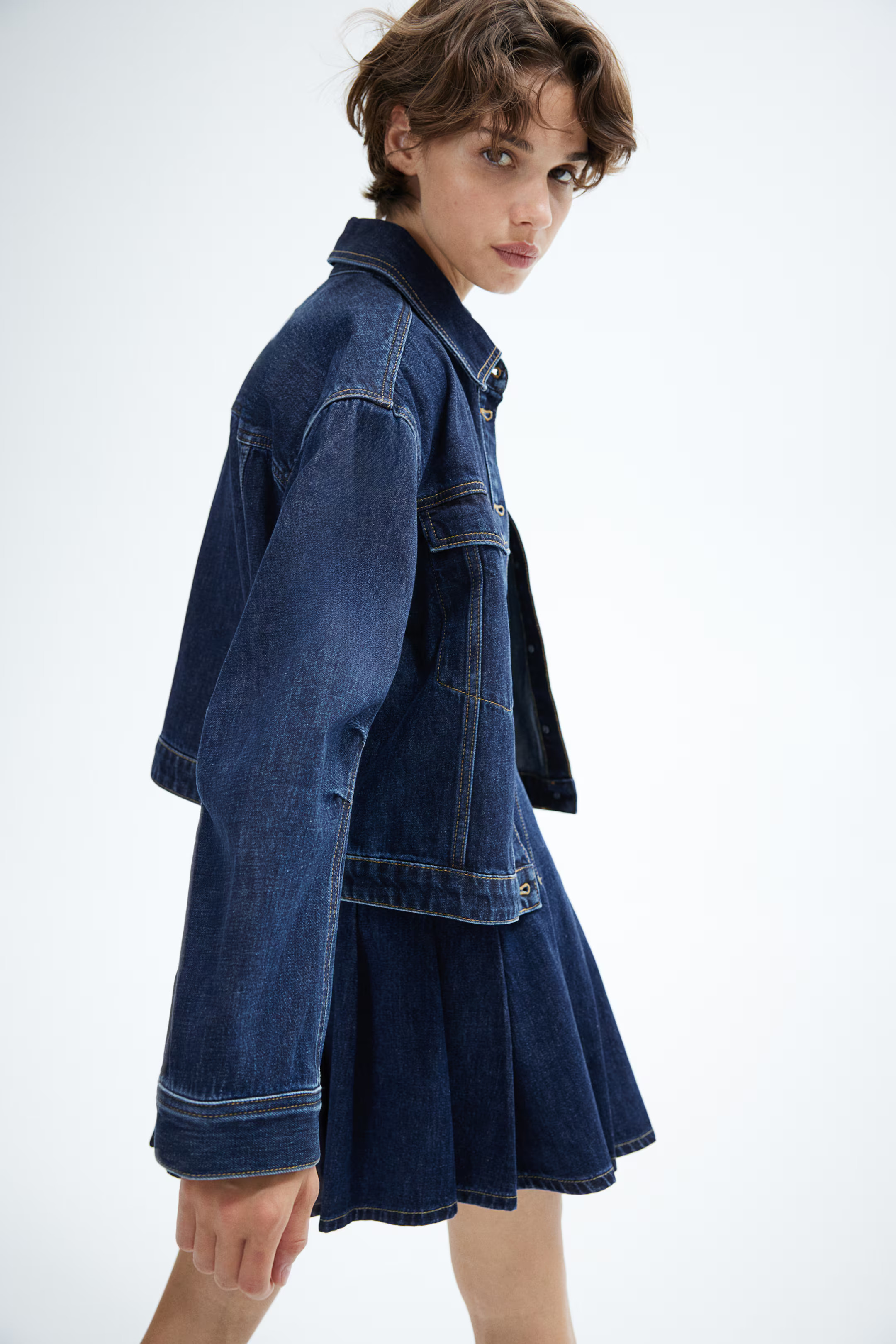 Denim shirt | H&M (UK, MY, IN, SG, PH, TW, HK)