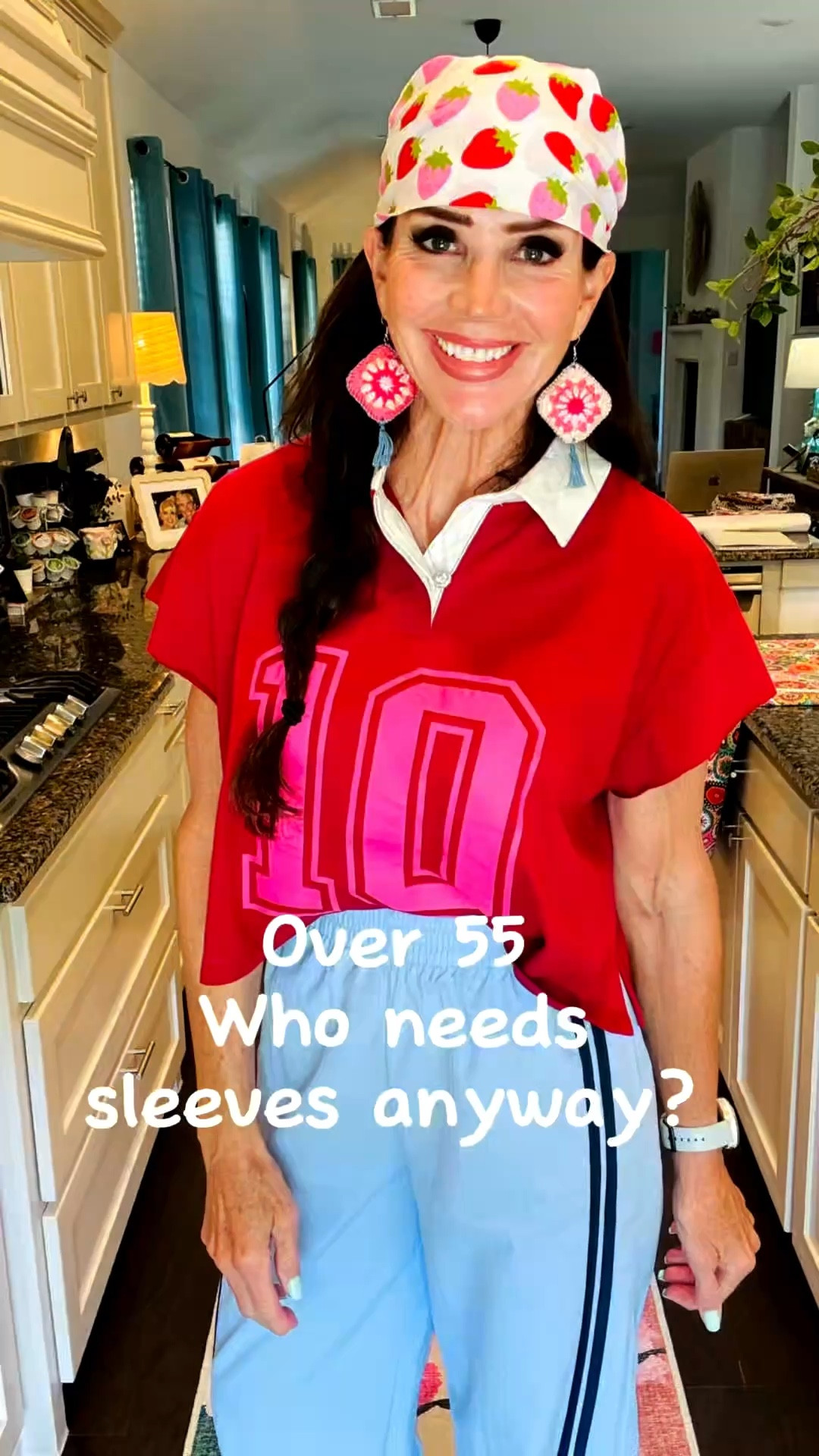 This morning this was a long sleeve top! 🙊🤣✂️✂️✂️

#LTKOver40 #LTKSeasonal