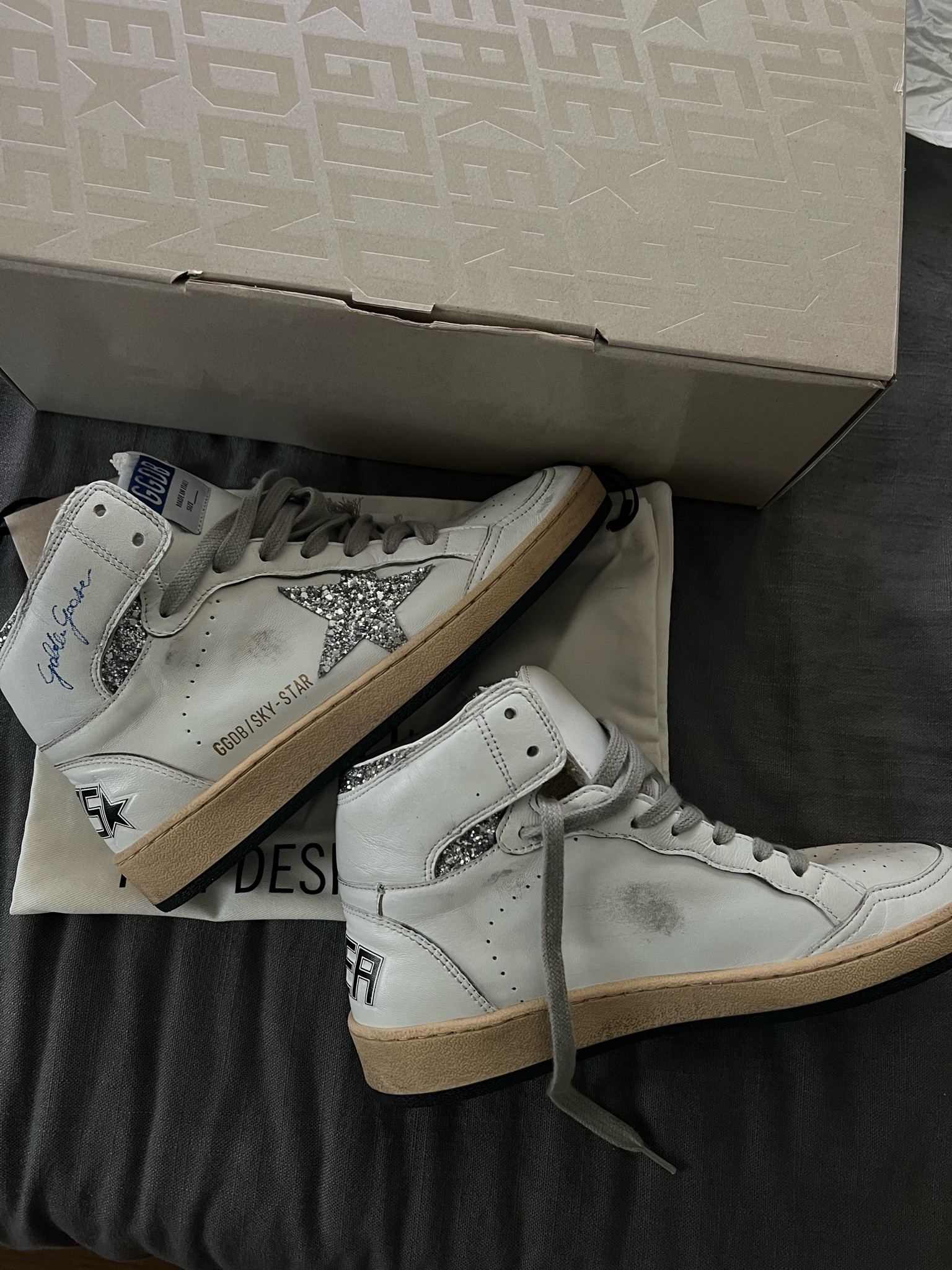 The most perfect golden goose I wear with EVERYTHING… I think shoes are worth splurging on… I wear them everyday😍#LTKGiftGuide 

#LTKshoecrush #LTKFind