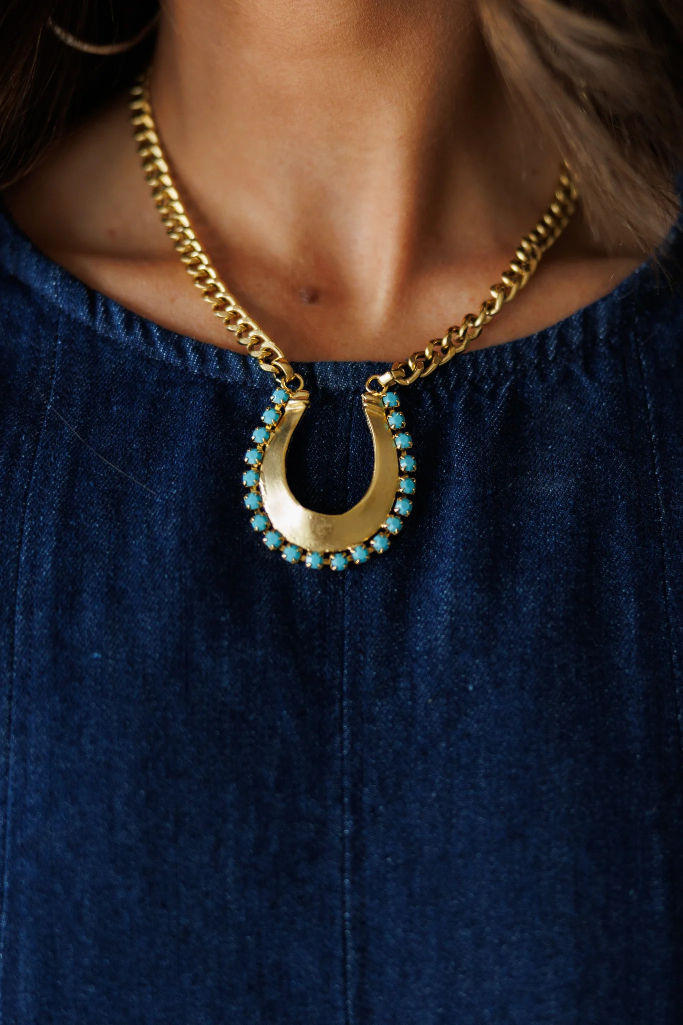 Horseshoe Necklace w/ Turquoise Stones - PRE ORDER | Glitzy Bella