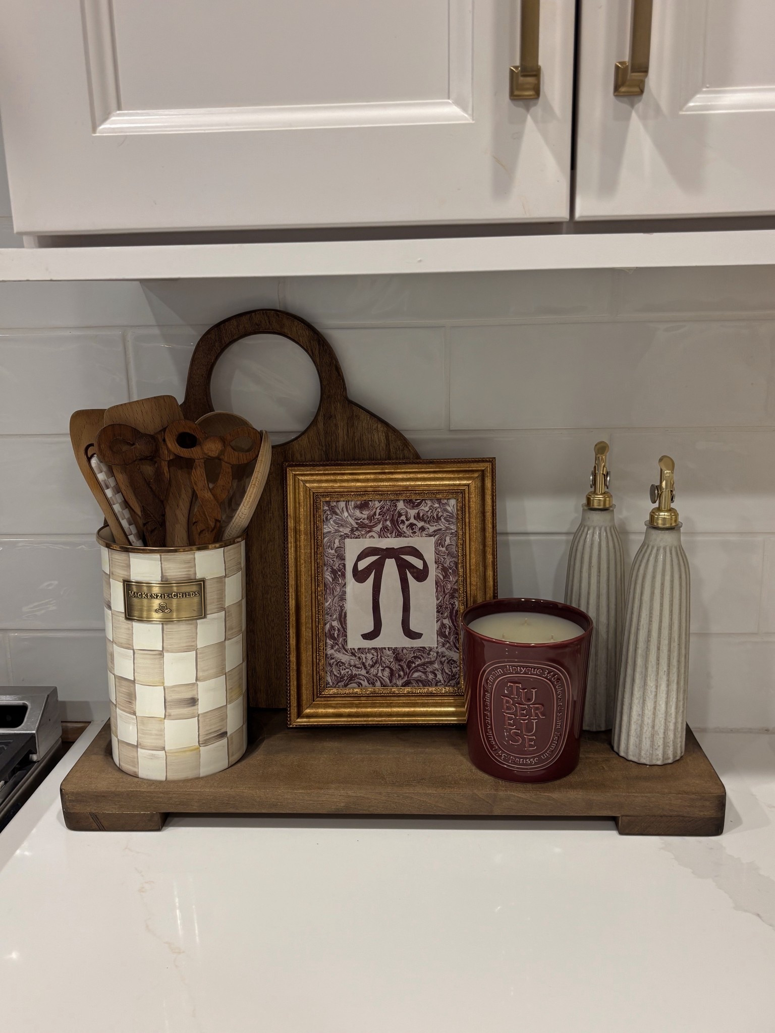 Holiday kitchen decor 🤍

#LTKHome #LTKFindsUnder50 #LTKHoliday