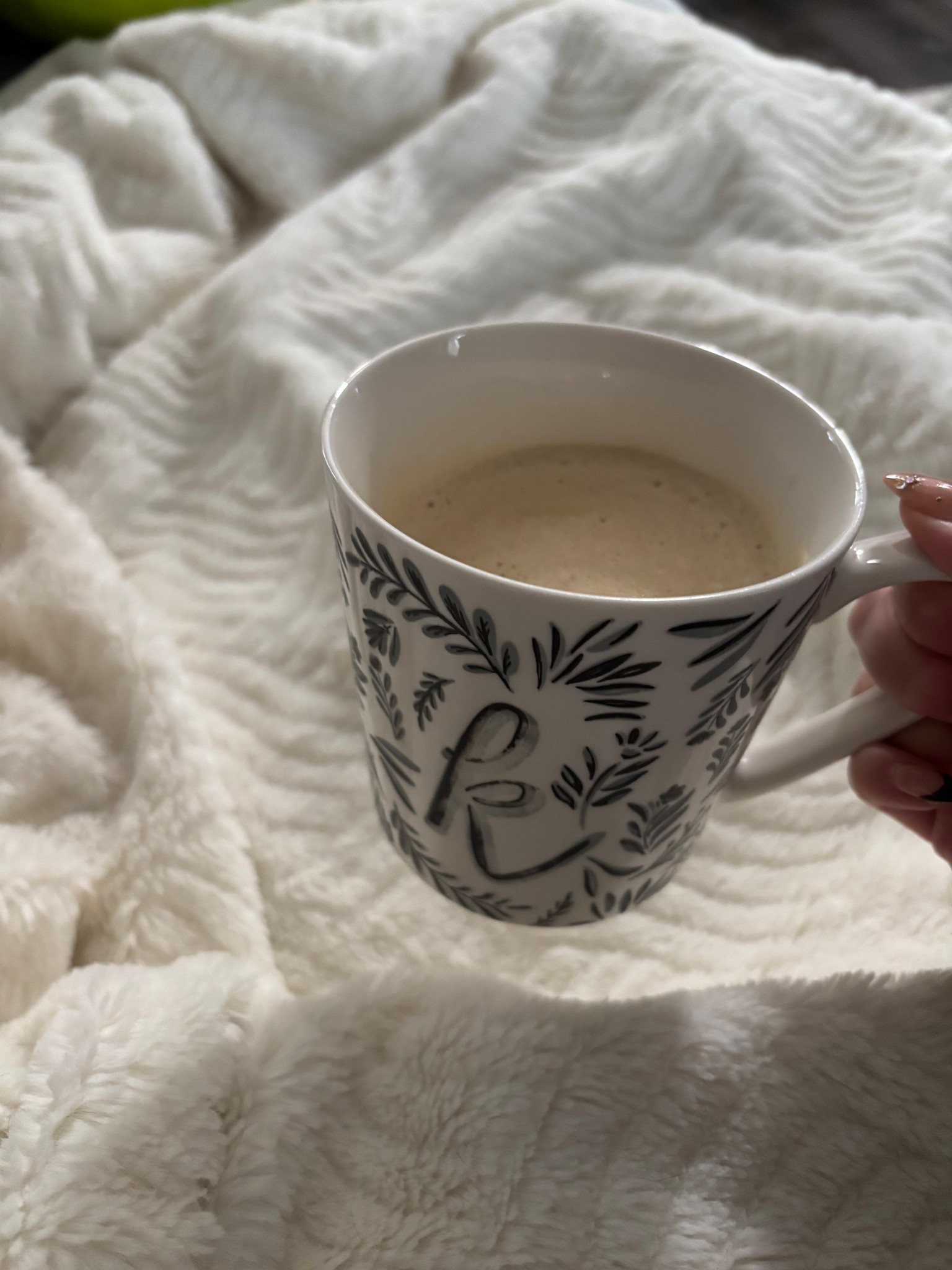 Enjoying a nice nespresso coffee while I finish some online shopping! 🤎

trying to get a head start on gifts this year - a nespresso makes a GREAT gift btw! one of my most used christmas presents!

#LTKHoliday #LTKCyberWeek #LTKGiftGuide