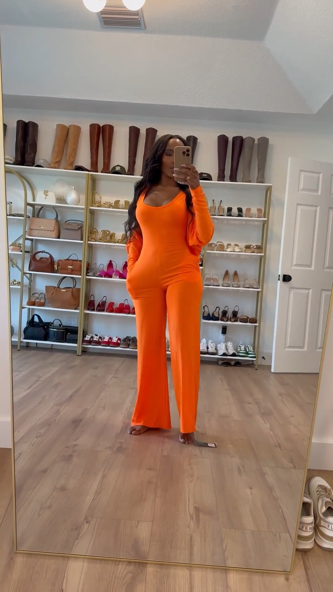 Bold, confident, and unapologetically vibrant — this Valentine’s look is made for warm-weather nights and standout moments. The fiery orange set hugs in all the right places while keeping things effortless, elevated, and modern.

Perfect for Valentine’s Day dinner, rooftop cocktails, Miami nights, girls’ night out, or a vacation date look.

📏 Measurements: 5'4", 138 lbs, 34D bust, 27" waist, 40" hips  
📏 Wearing size Small

Lightweight ribbed set, warm-weather Valentine’s outfit, statement color look, flattering two-piece set, elevated lounge style, chic date night outfit, Florida-friendly Valentine’s look.

Save this post for Valentine’s outfit inspiration.

Follow me on Instagram and YouTube @kirasfashionfinds