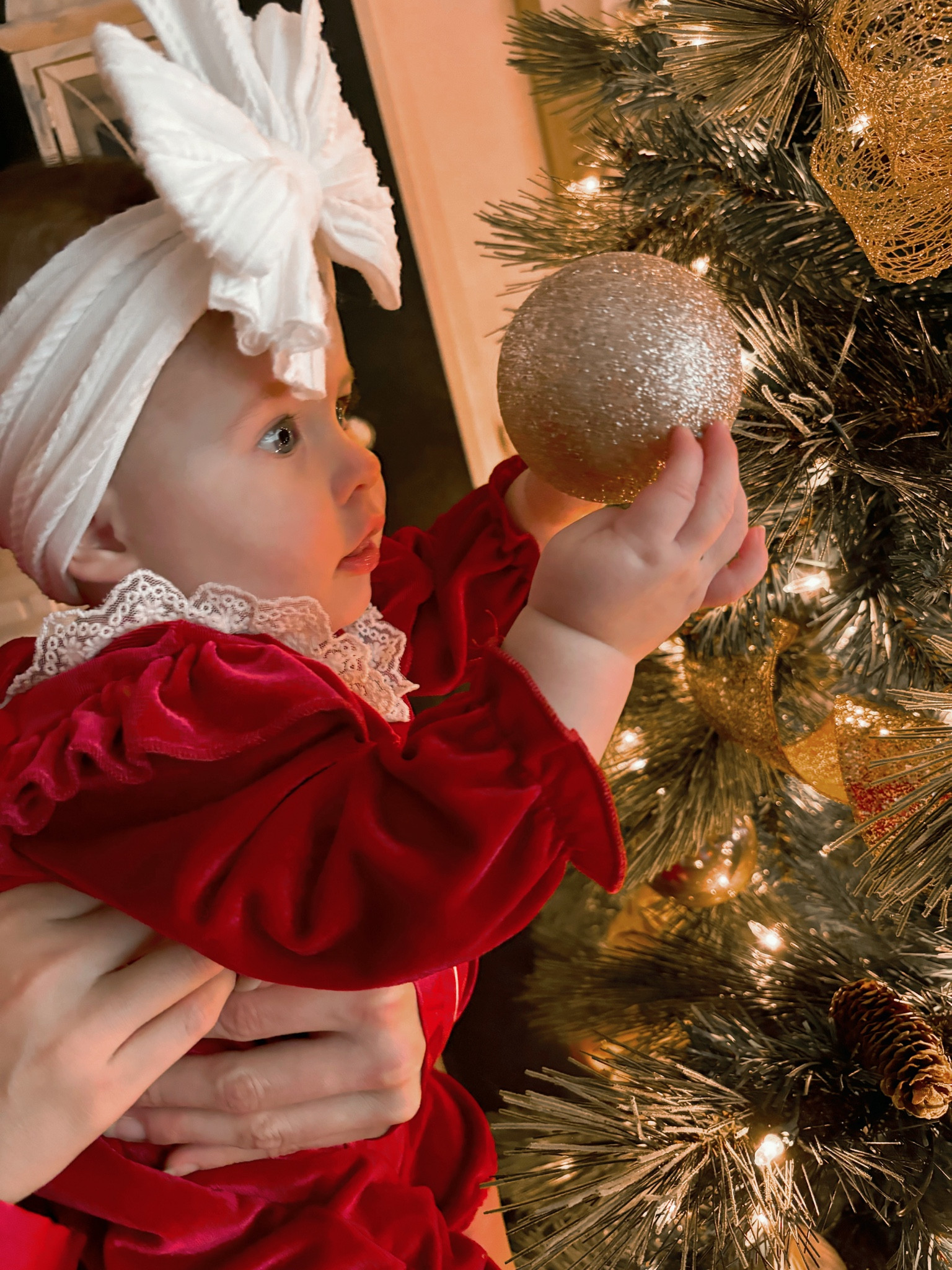 Infant Christmas Photo Inspiration✨
#ChristmasPictures #ChristmatTradition

#LTKFamily #LTKHoliday #LTKBaby