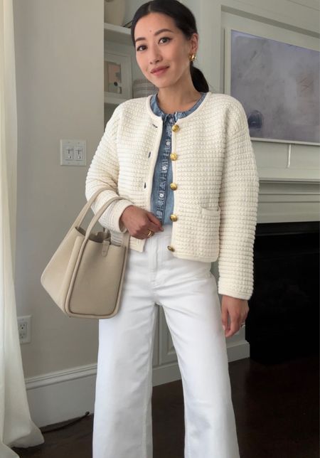 Petite spring pieces from 
@gap #ad #howdoyouweargap

Gap sizing only starts in Xs petite so fits a bit loose on me! 
Xs petite cotton cardigan, wide cut fit
Xs petite chambray blouse , regular fit 
24 petite jeans, runs a little big 
Songmont bag 

#LTKfindsunder100 #LTKSpringSale #LTKworkwear