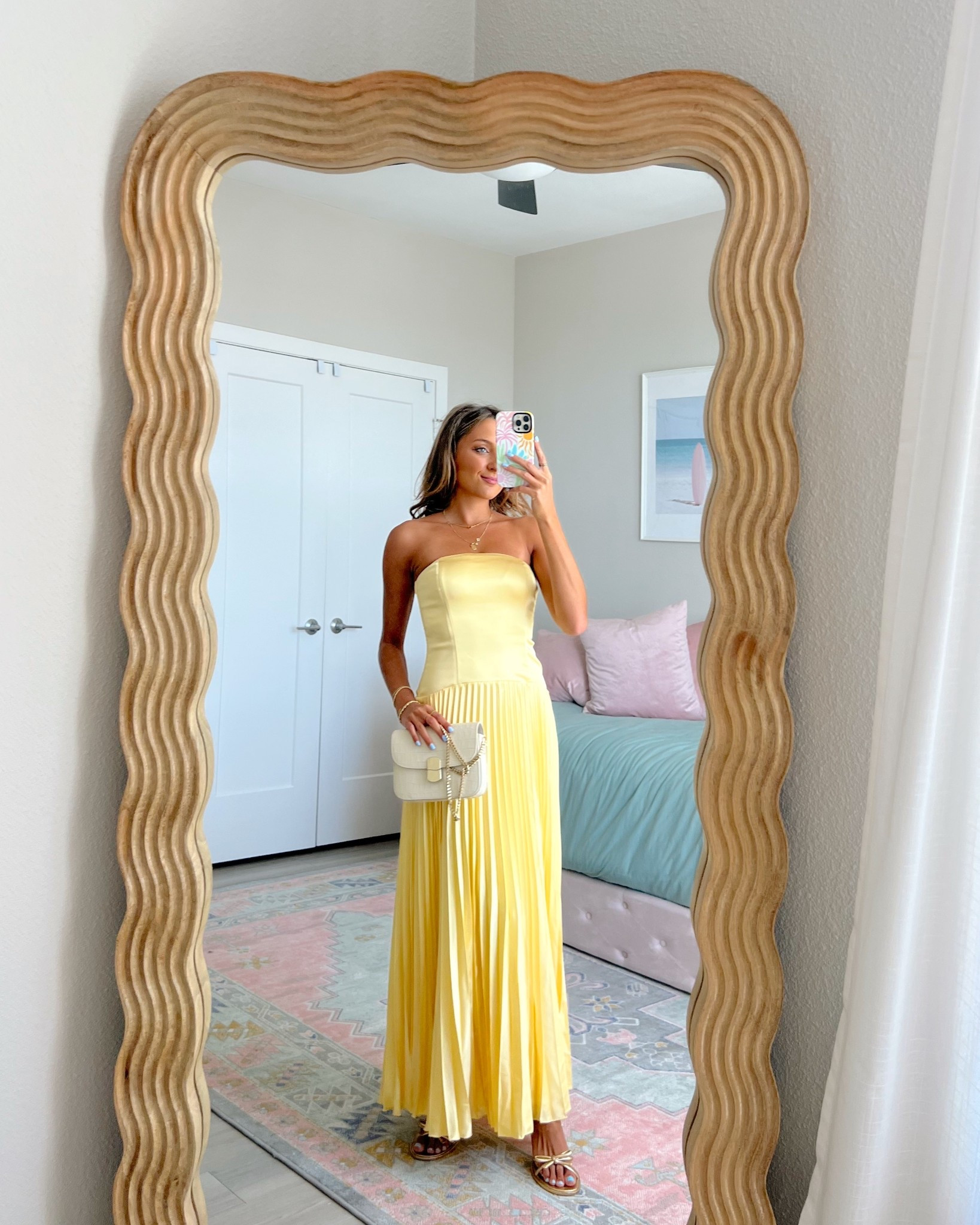 Abercrombie spring wedding guest dress 👗💗 on sale + use code AFLTK for an extra 25% off your purchase. wearing a size XS regular 