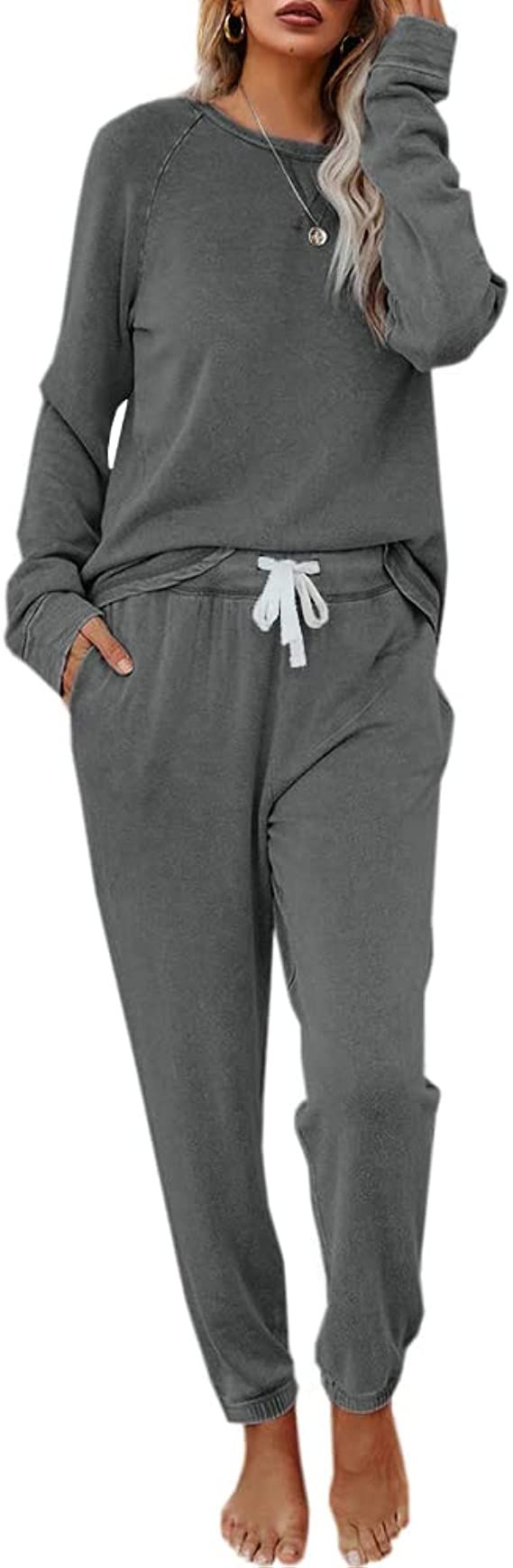 Eurivicy Women's Solid Sweatsuit Set 2 Piece Long Sleeve Pullover and Drawstring Sweatpants Sport... | Amazon (US)