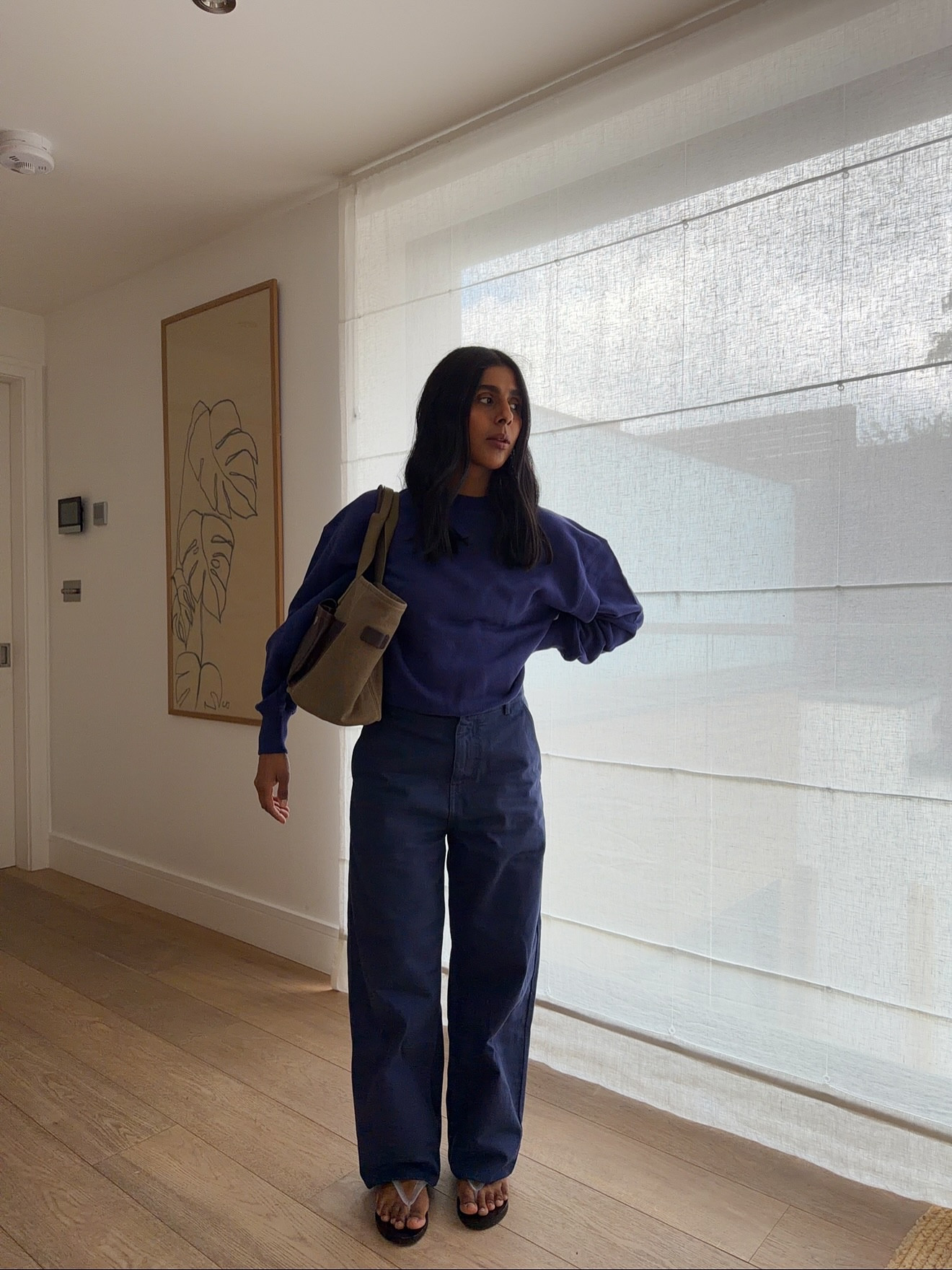 That @arketofficial sweatshirt working with the @miumiu trousers 🫱🏽‍🫲🏾