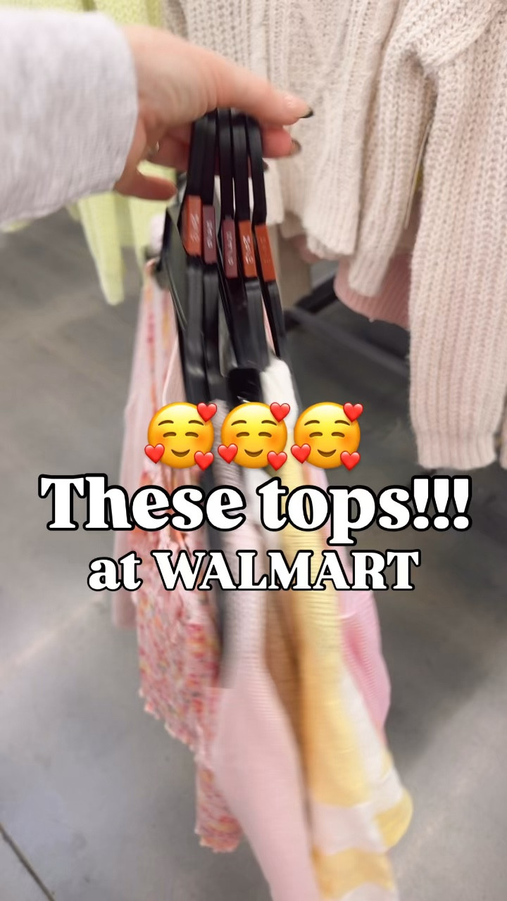 These Walmart tops!!! 🥰 cute, pretty & dainty for spring transitioning 

Tops
Floral
Tie front
Now
No boundaries 
Spring 
Sweater 

#walmartpartner #springstyle #styletrends #afforɗablefashion #outfitideas #walmarthaul 