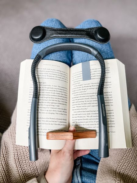 My go-to book accessories I use every single day:
👍🏼 Thumb page holder to prevent wrist strain
💡Neck light for even lighting when reading in bed
🧲 Magnetic bookmarks are the best!
⚓️ Page weight to hold the book open if you need to step away (or have jealous kitties that try to sabotage your reading)

#LTKhome