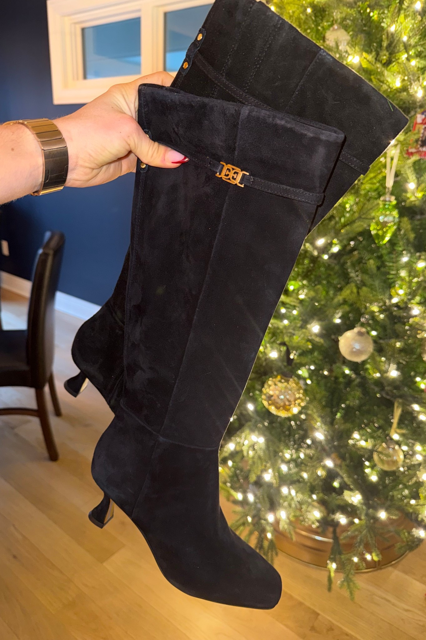 Sam Edelman Suede heeled tall boots… YES PLEASE! 

#LTKSaleAlert #LTKGiftGuide