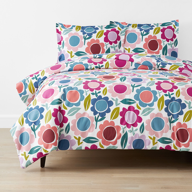 Joyful Flower Classic Cool Organic Cotton Percale Duvet Cover Set - White Multi, Floral Print, Full/Queen - Blue/Green | The Company Store | The Company Store