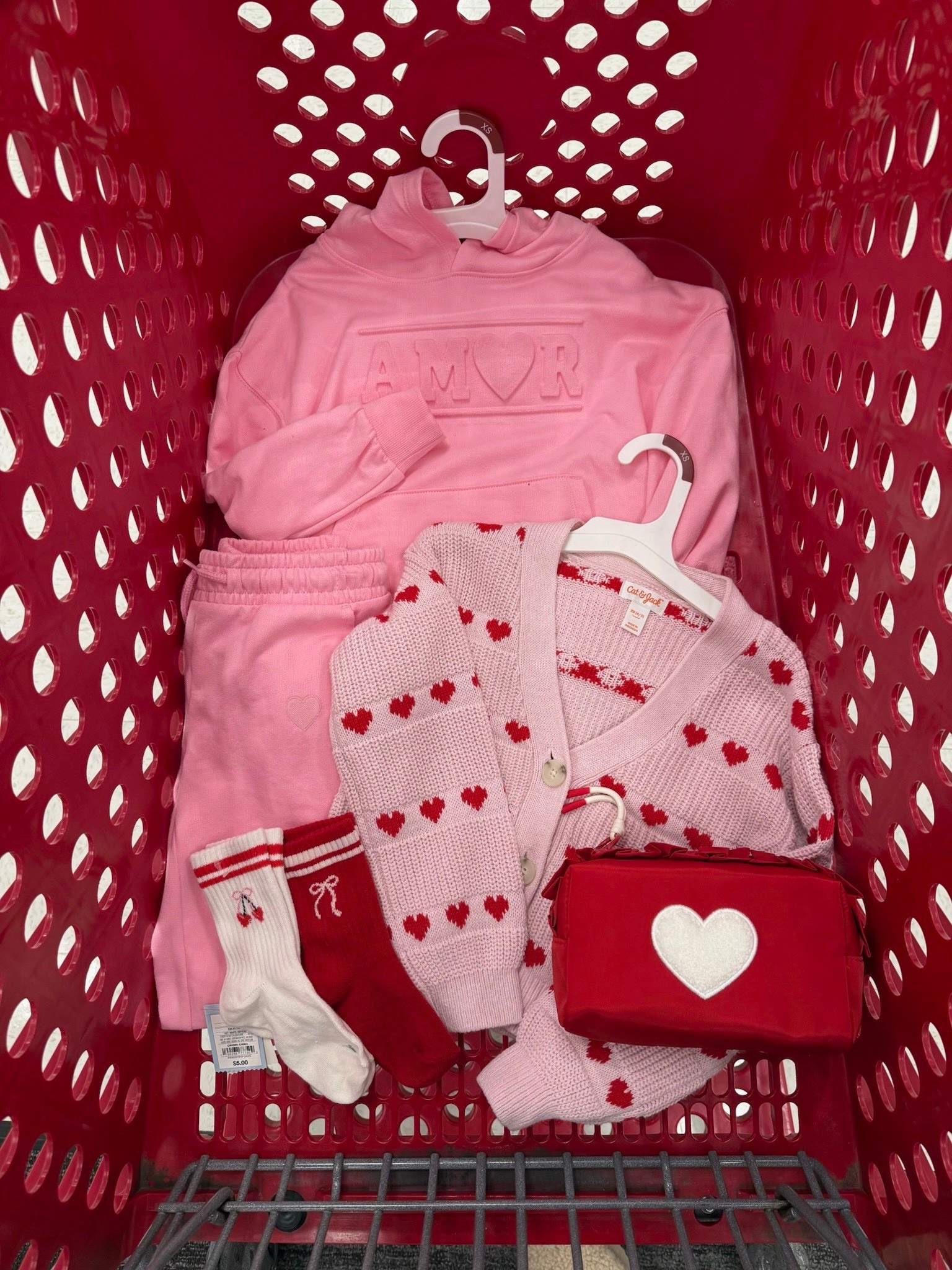 Girls Valentines outfits!! ❤️🤍🩷

valentines, girls clothing, girly clothing, girly girl clothing, valentines outfits, valentines sets, galentines, galentines outfit, girl mom, Mallory Lee Richardson 

#LTKKids #LTKFindsUnder50 #LTKmomlife