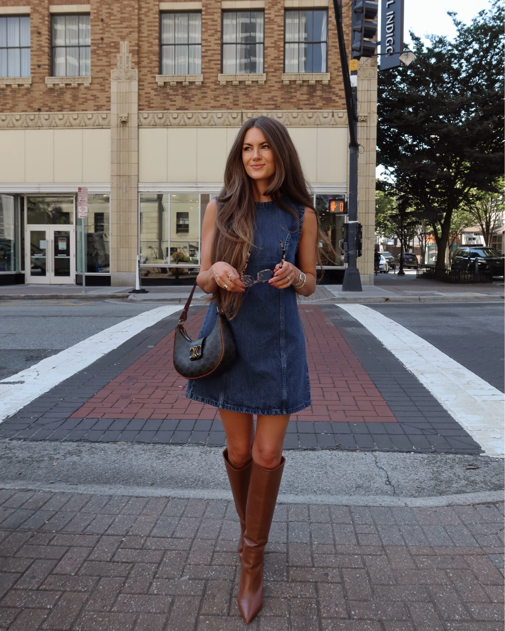 Abercrombie denim dress! 

#LTKFindsUnder100 #LTKFindsUnder50 #LTKFallSale