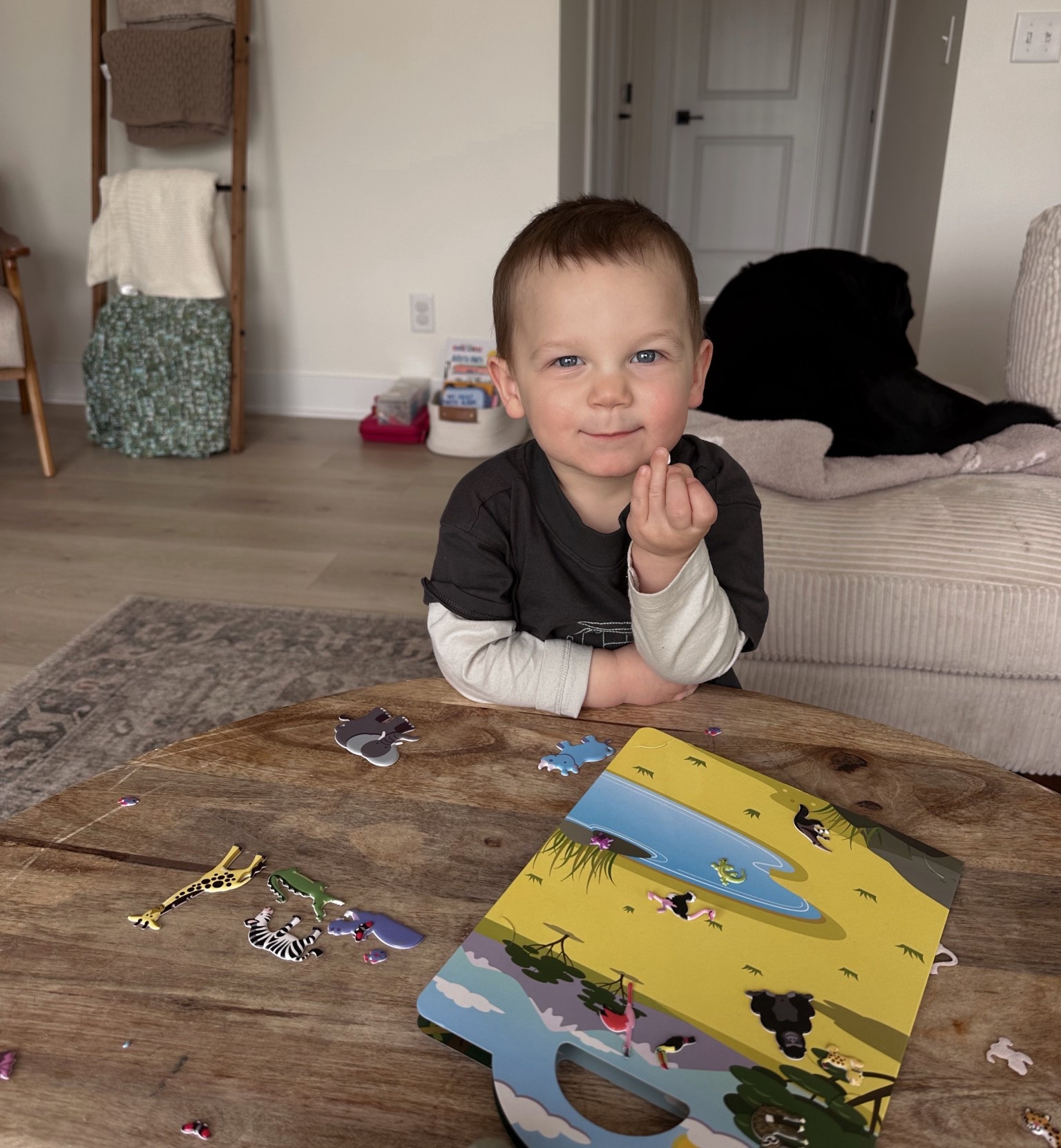 reuseable stickers 🤝🏼🦒🦓🪿

#LTKmomlife #LTKKids