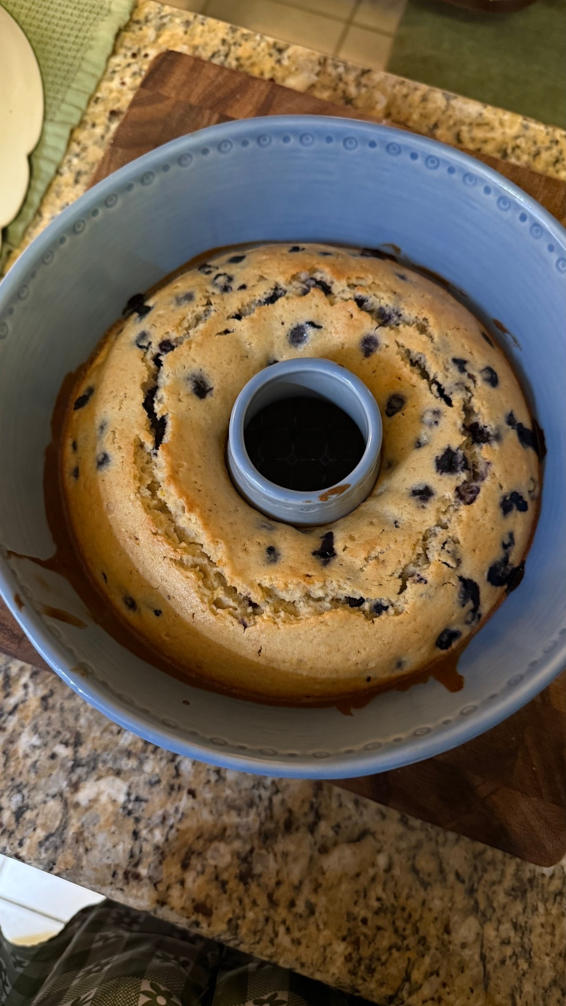 I loveeee baking all my breads in this cutie pan ✨✨



#LTKSeasonal #LTKHome #LTKfoodie