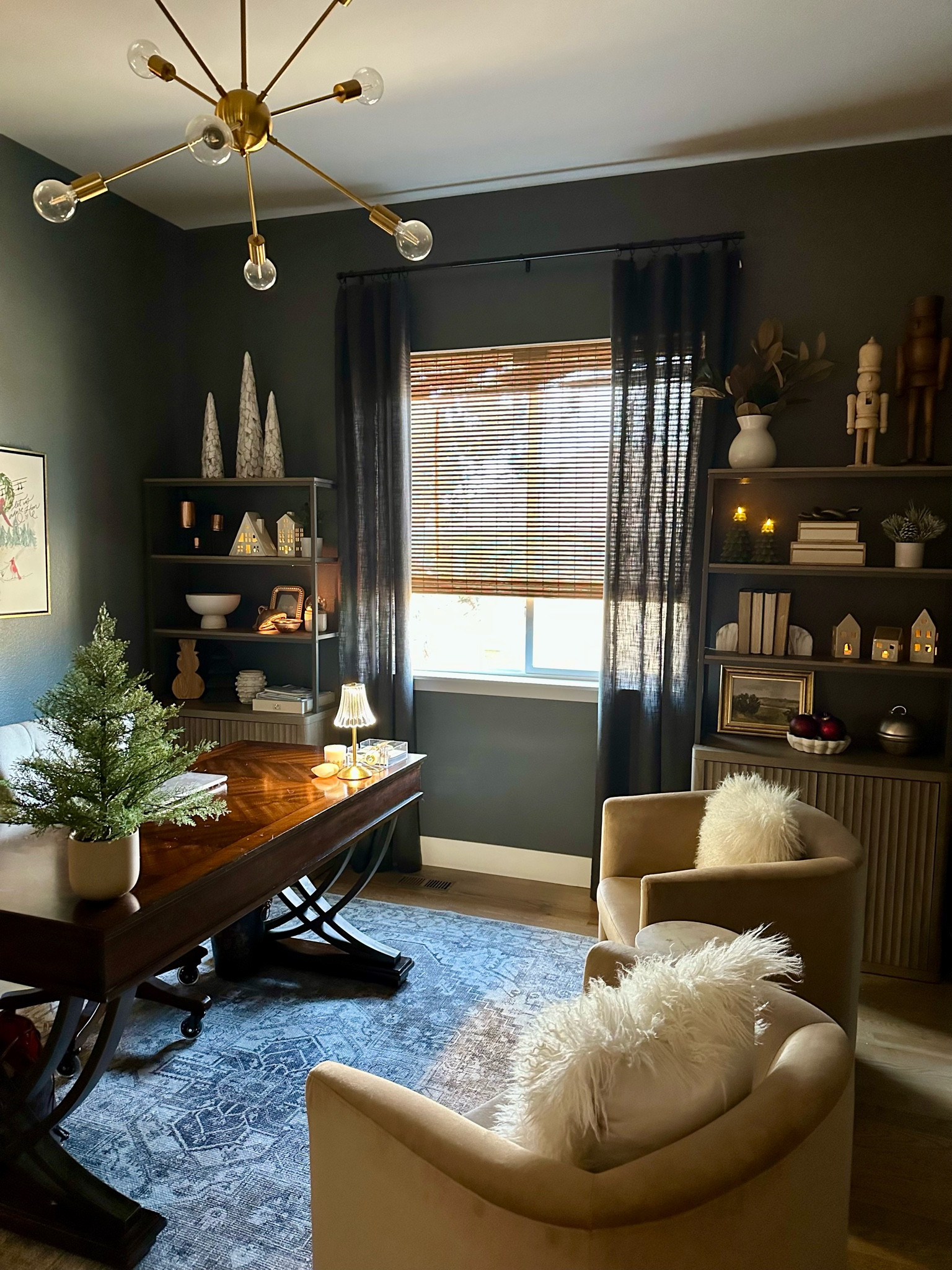 Christmas Office Upgrade 

#LTKSeasonal #LTKHome #LTKHoliday