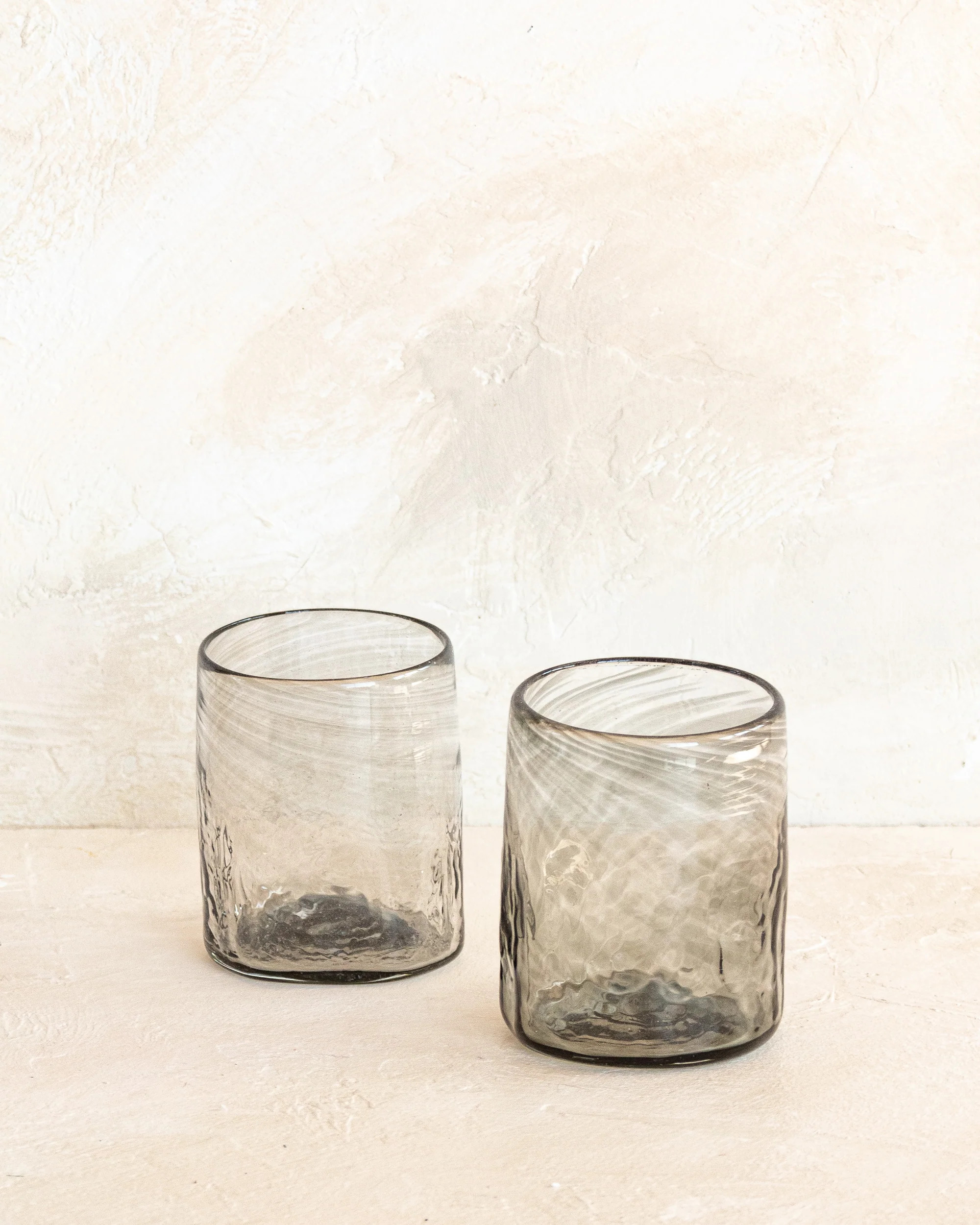 Xaquixe Medium Tumbler - Smoke (set of 2) | MINNA
