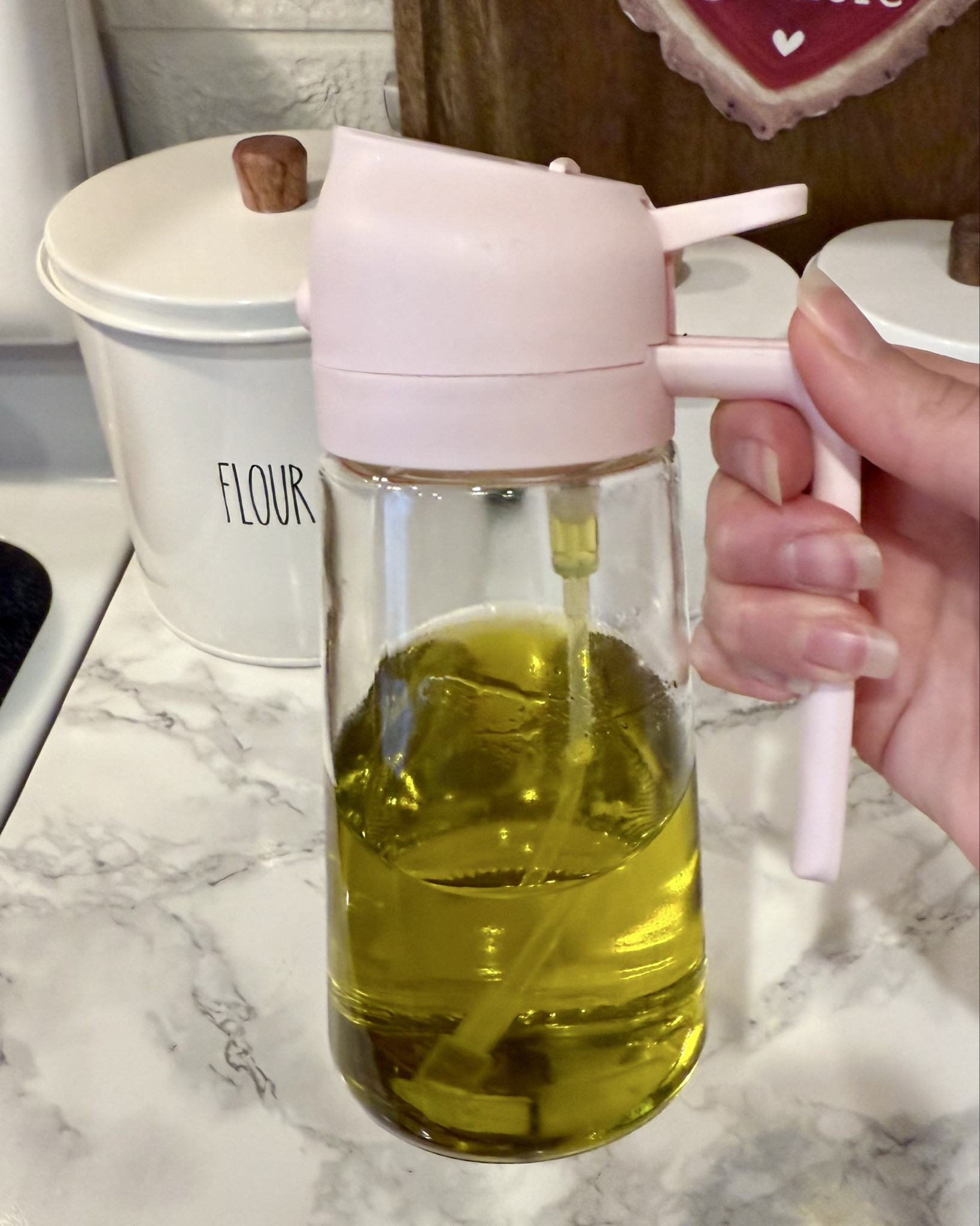 We all need this 16oz 2-in-1 Olive Oil Dispenser from Amazon in our kitchen. It’s a glass dispenser that allows you to spray or pour olive oil with ease. Only $8.99 now. 



Amazon kitchen must-haves, Amazon gadgets, kitchen essentials 


#LTKmomlife #LTKSaleAlert #LTKSeasonal #LTKHome