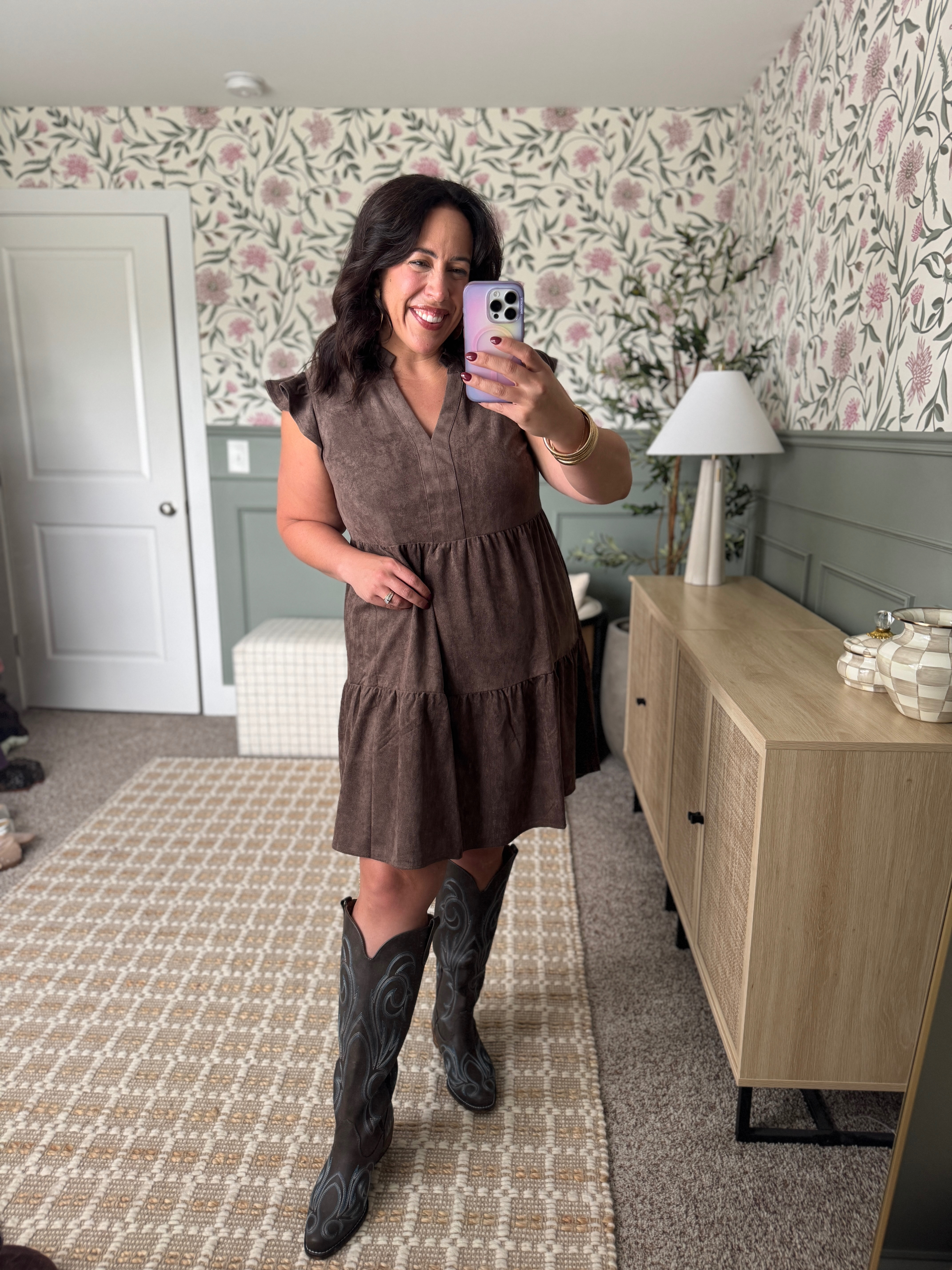 Target dresses for fall! Wearing size large! #midsize #fallfashion  

 #LTKSeasonal #LTKMidsize #LTKFindsUnder50