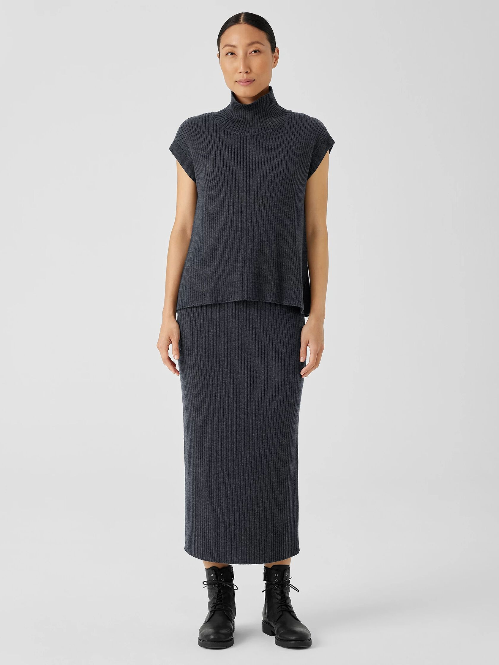 Merino Slim Pencil Skirt in Regenerative Wool | Eileen Fisher