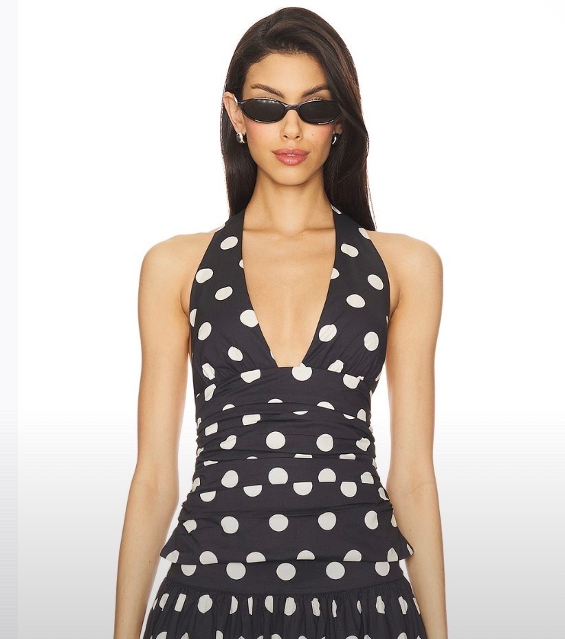 Polka dot top 🖤🤍