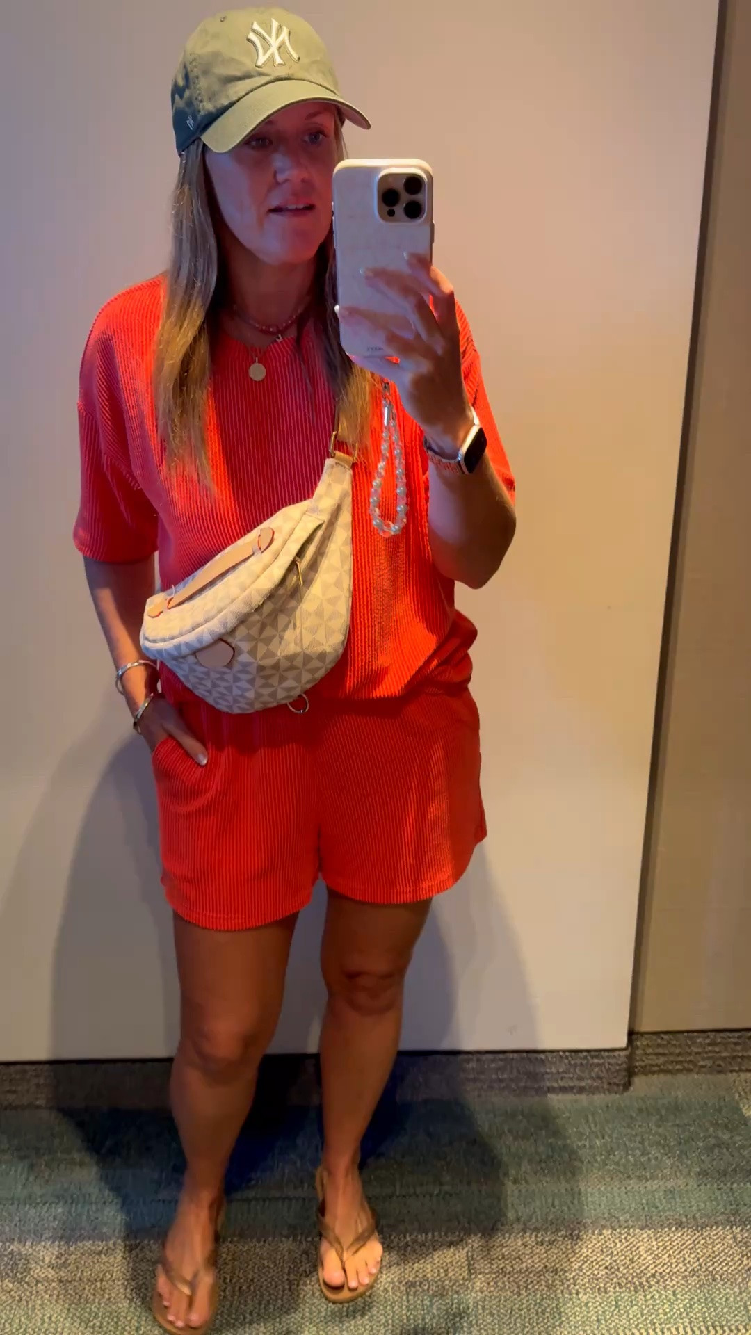 Travel OOTD ✈️ 
Fits TTS. Wearing medium