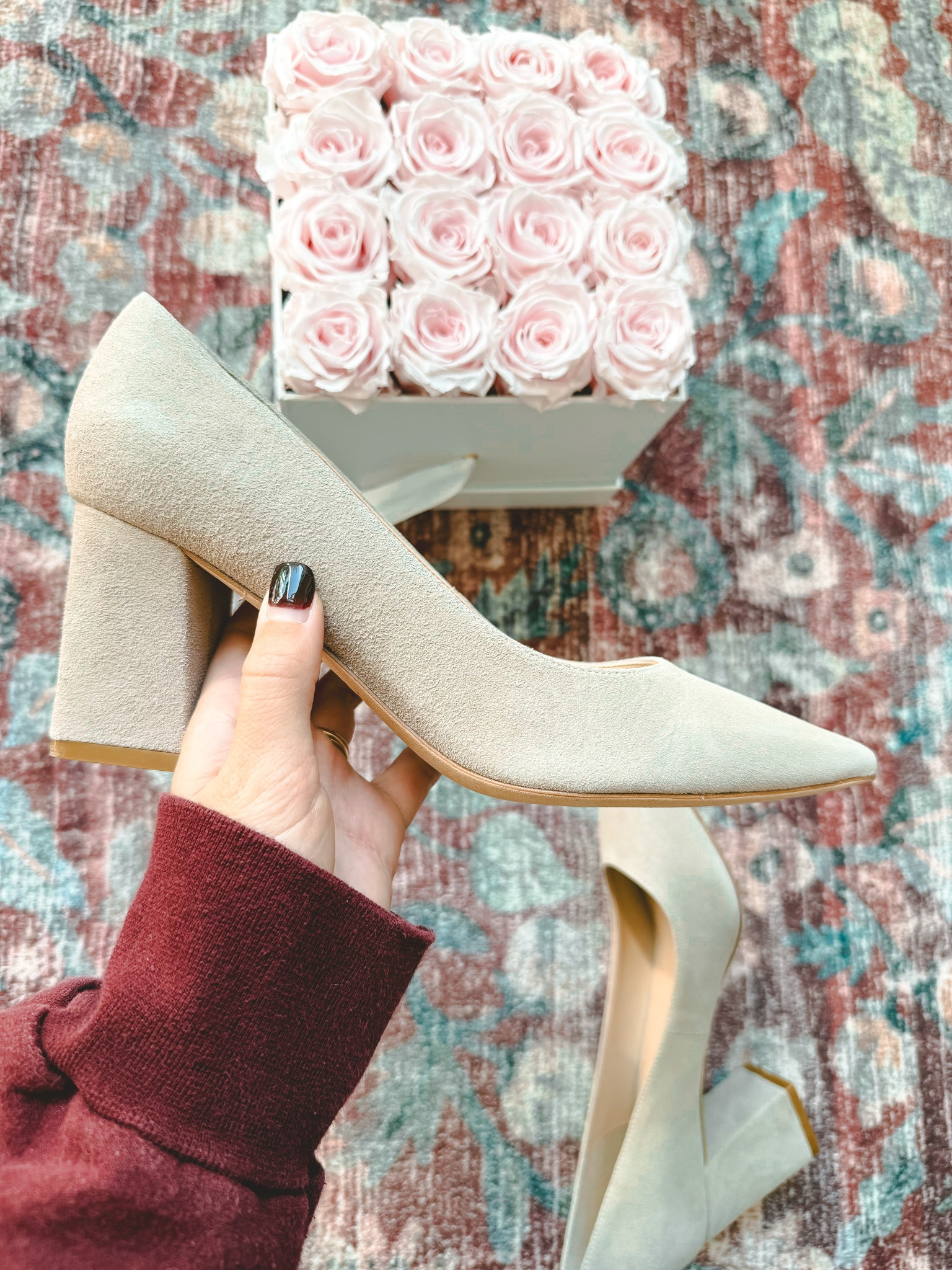 Marc fisher suede pumps are so comfy! Use code styledjen20 for 20% off their entire website!



#LTKStyleTip #LTKShoeCrush #LTKSeasonal