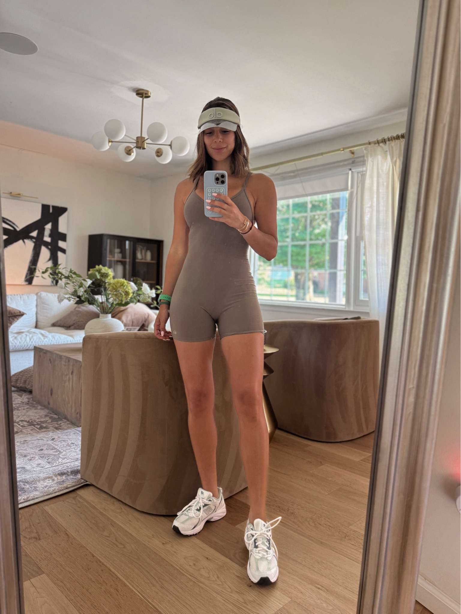 One of my favorites ALO outfits! Im a XS in these

#LTKFitness #LTKActive