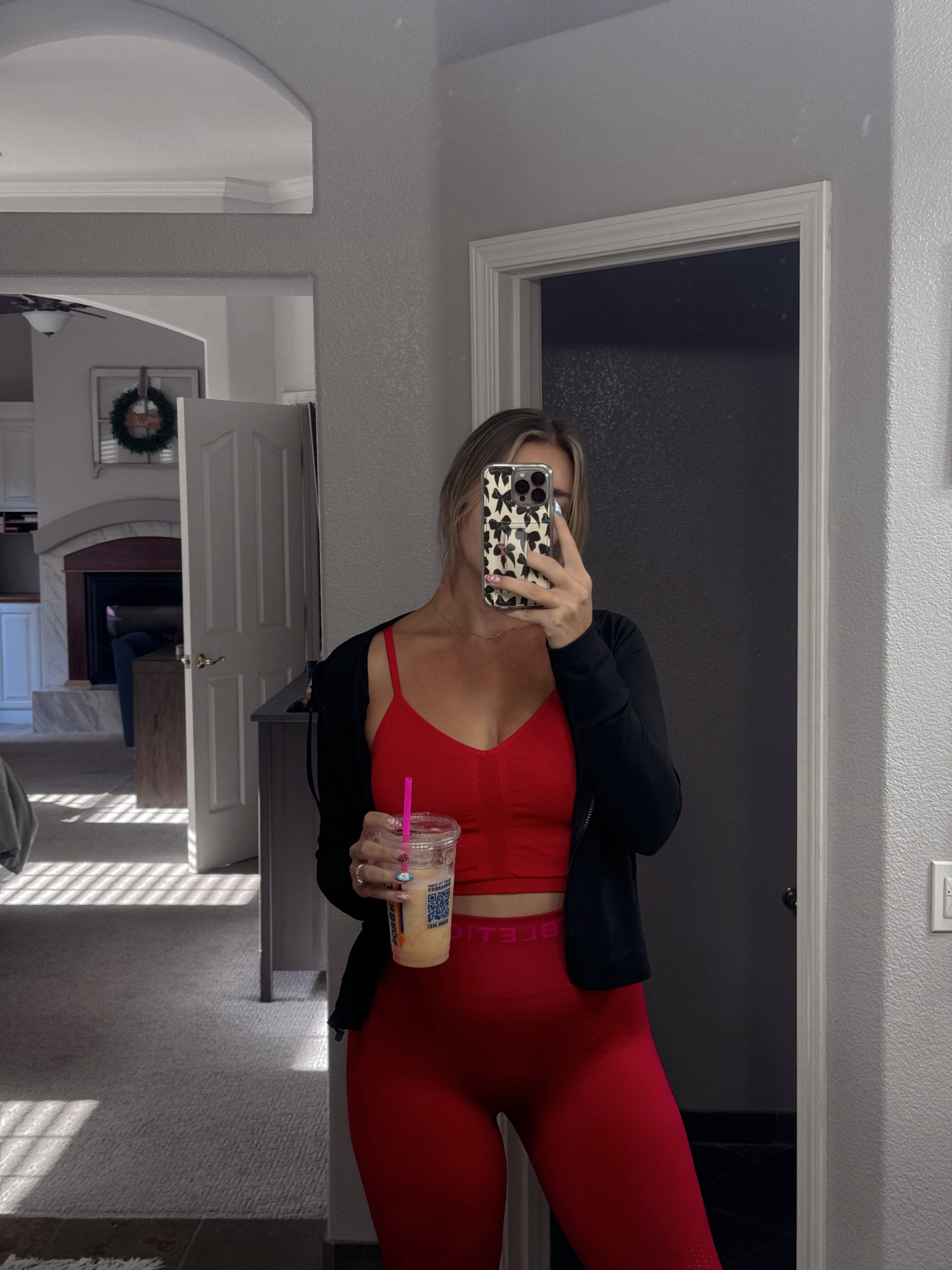 This set is a few years old — linking some similar options. 

#LTKTravel #LTKFitness #LTKActive