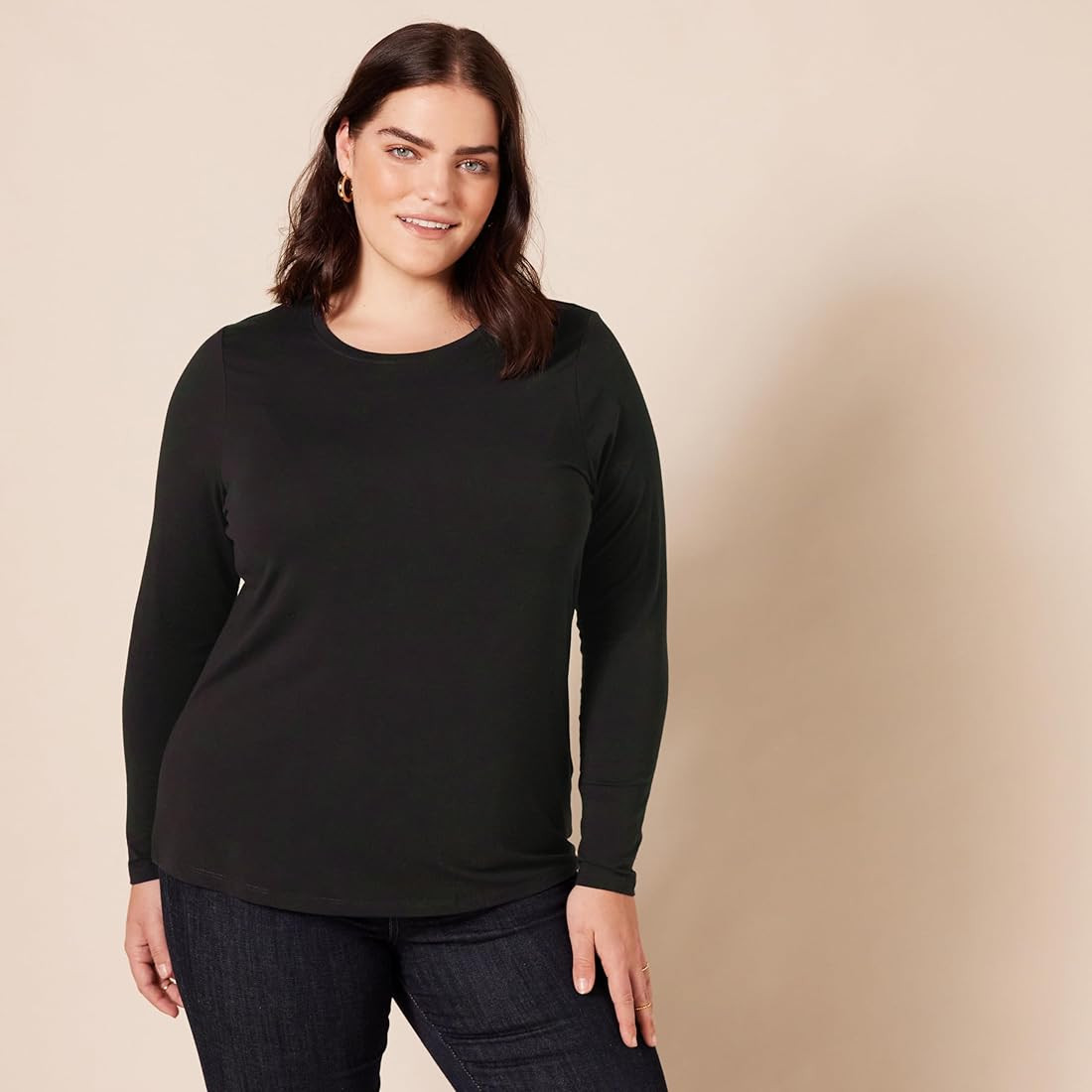 Amazon Essentials Women's Classic-Fit Long-Sleeve Crewneck T-Shirt (Available in Plus Size) | Amazon (US)