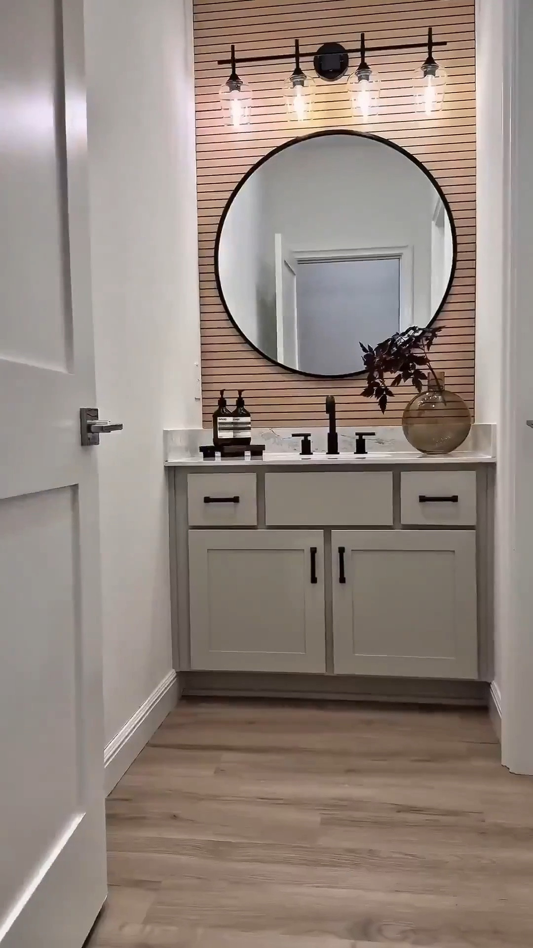  🎉 To keep things rental-friendly, try applying contact paper between your walls or floors—the key is choosing one with a light hold so it won’t damage paint or chip flooring.

Items are linked for easy shopping—just click the link to shop!#LTKStyleTip 

#LTKHome #LTKSaleAlert