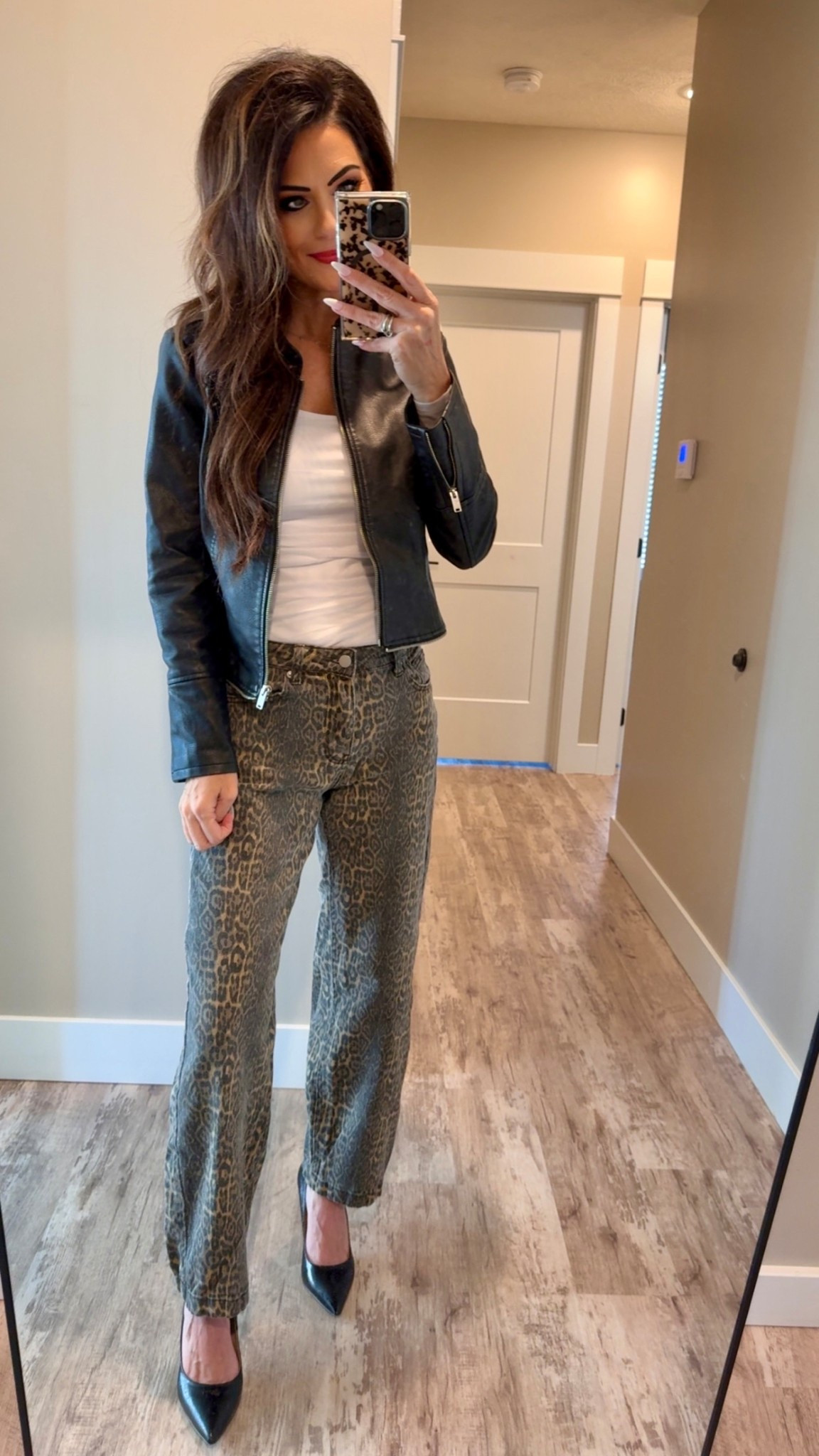 Amazon date night outfit
Fall outfit
Family pictures outfit
Work outfit
Business casual outfit
Fall family photos
Leopard pants
White bodysuit
Amazon fashionn

#LTKFindsUnder50 #LTKWorkwear #LTKStyleTip