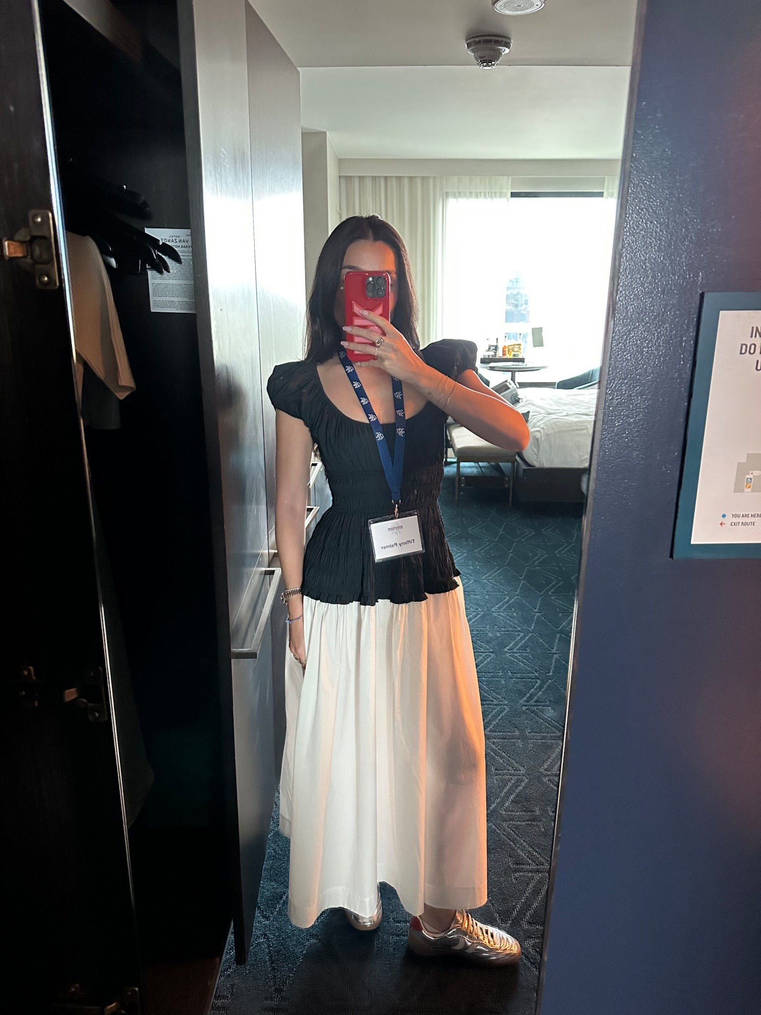 Beyond obsessed with this dress - the tailoring is perfect and so flattering. 

#LTKSummerEdit #LTKShoeCrush #LTKStyleTip