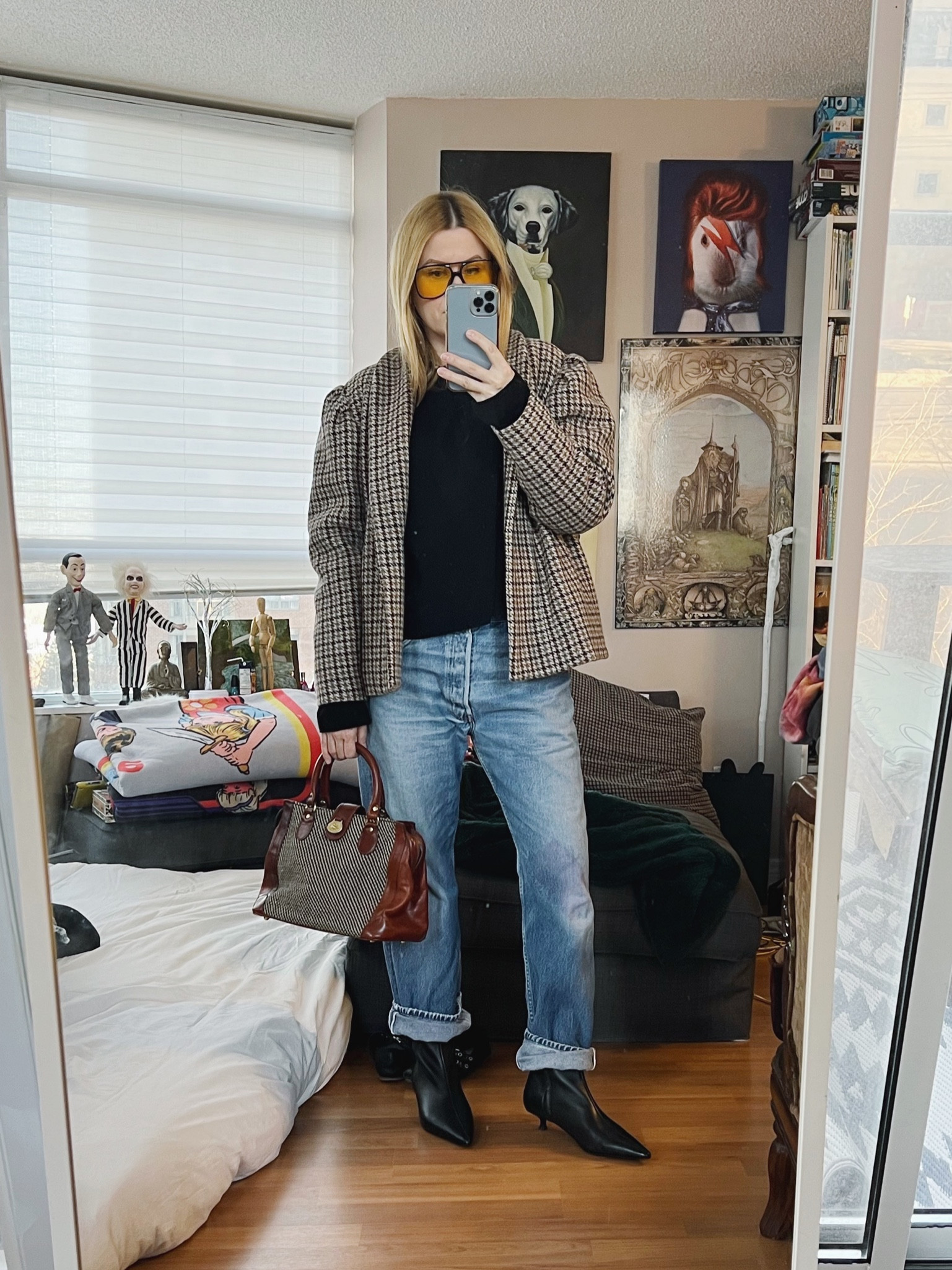 I like to play a little game with myself where I trim my hair a bit each time I shower over a short period of time until I get to something I like. I’ve been playing this game since 1999 🤷‍♀️


#LTKstyletip #LTKshoecrush #LTKSeasonal