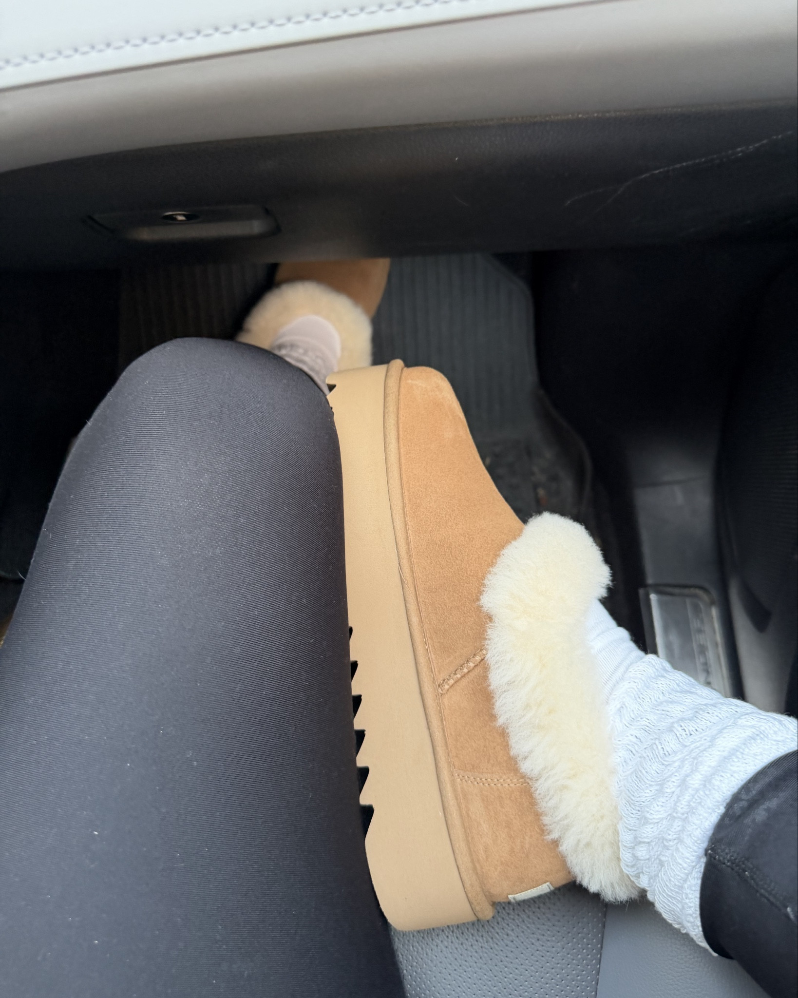 My husband felt like spoiling me and I am always in need of new Uggs! I loved these ones because they are easy to slip on with the baby in my hands and all!
Affiliated Link https://bit.ly/4nGqvZb

#LTKGiftGuide #LTKSeasonal #LTKShoeCrush