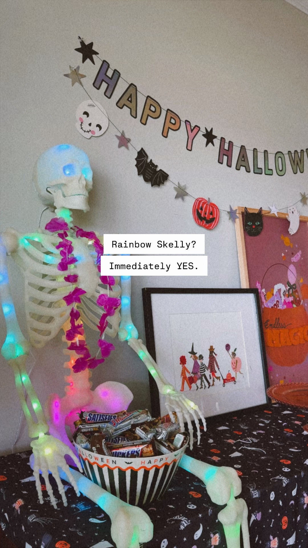 The happiest rainbow skeleton

#LTKmomlife