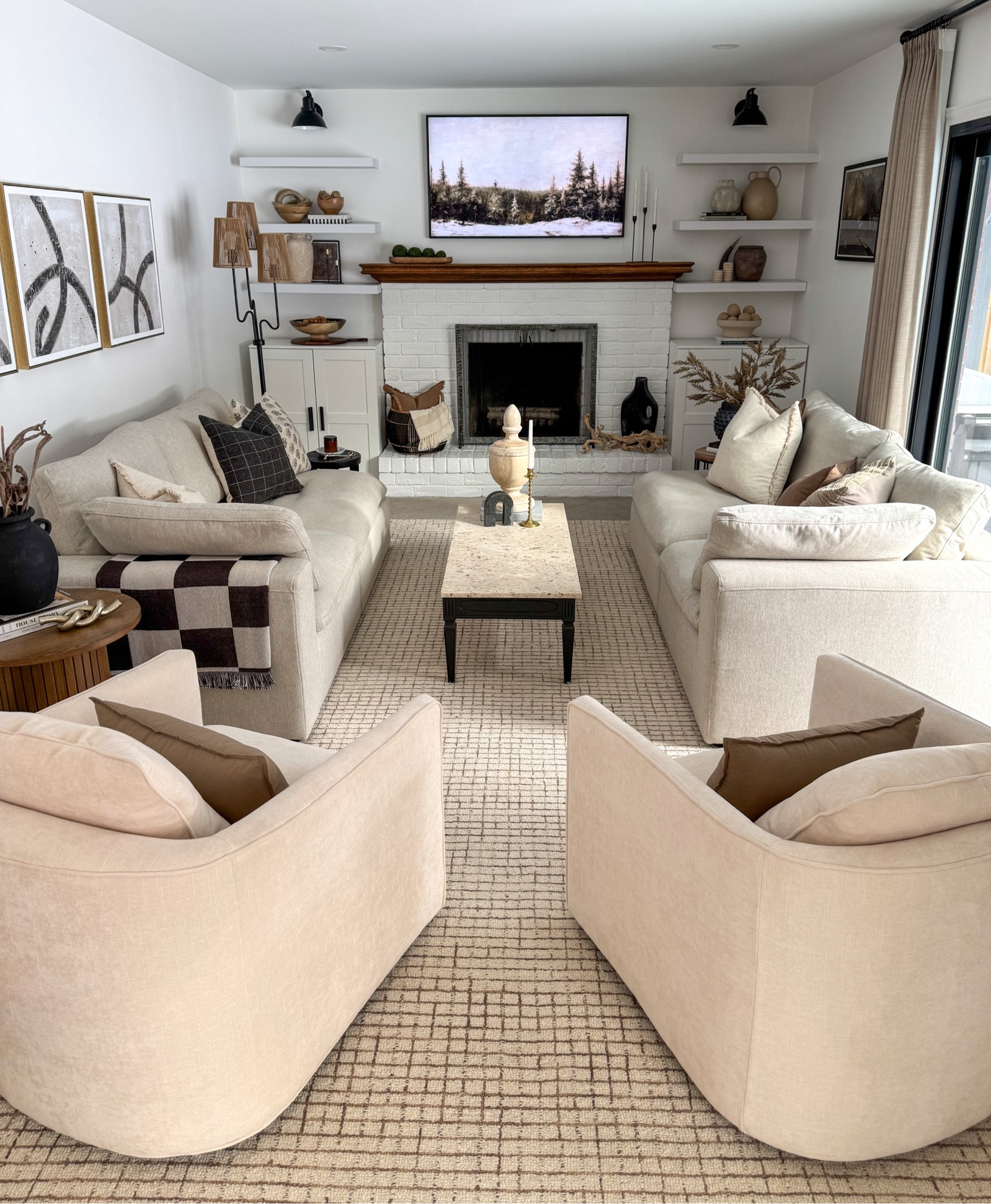 Cozy winter living room🤎

#livingroom #throwblanket #throwpillow #arearug #cozy #neutralhome #winterstyling #swivelchair #homedecor #homefinds

#LTKHome