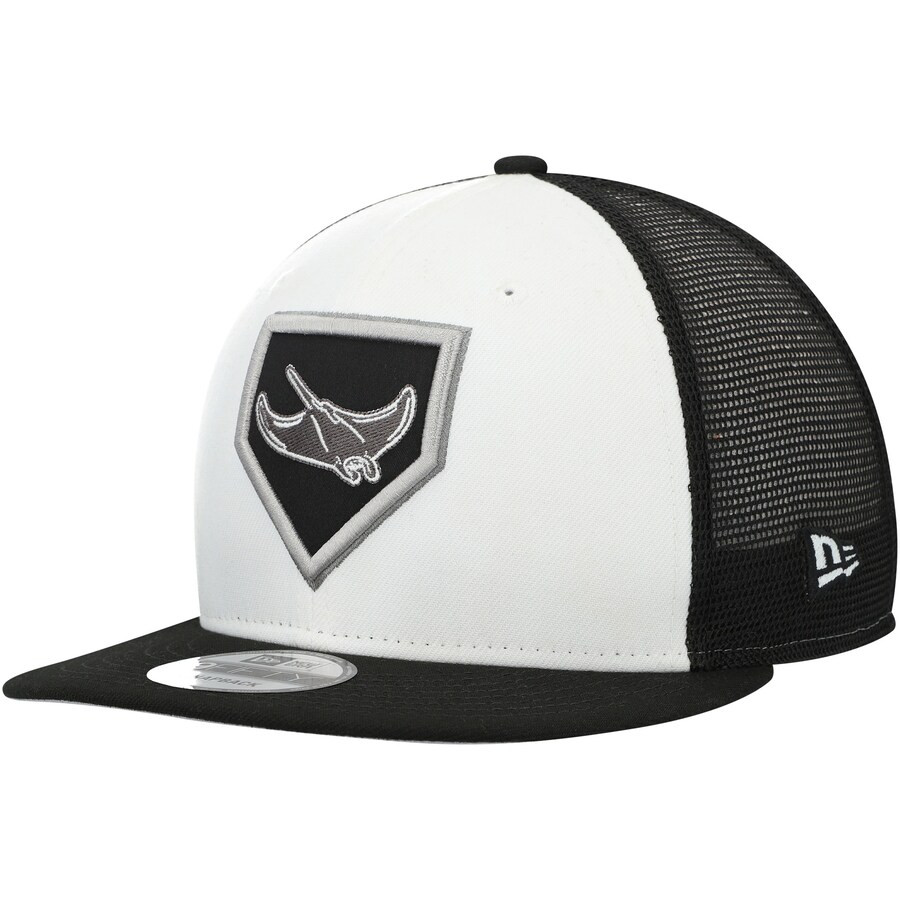 Tampa Bay Rays New Era 2022 Clubhouse Trucker 9FIFTY Snapback Hat - White/Black | Lids