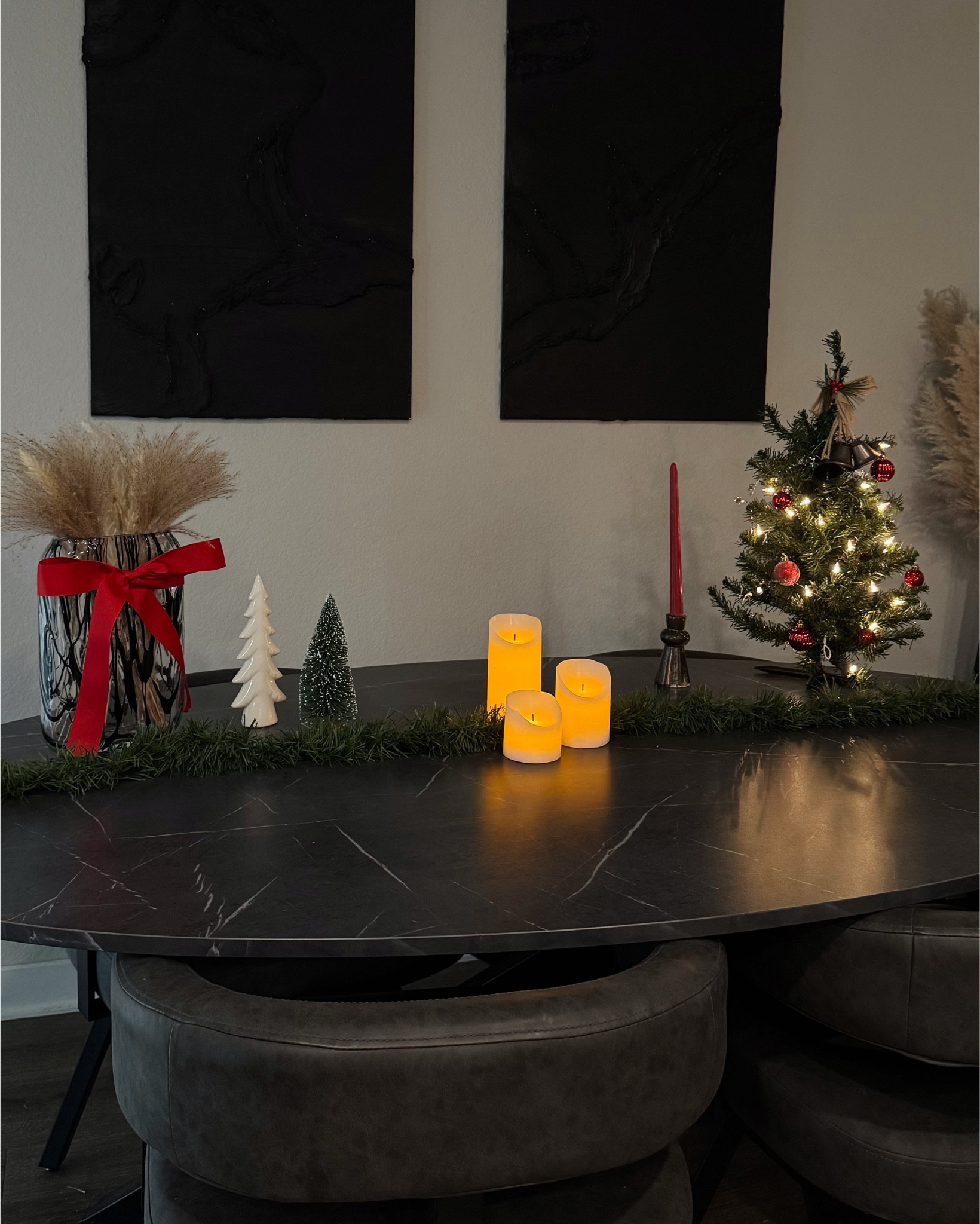 Christmas dining table decor 🌲

#LTKSeasonal