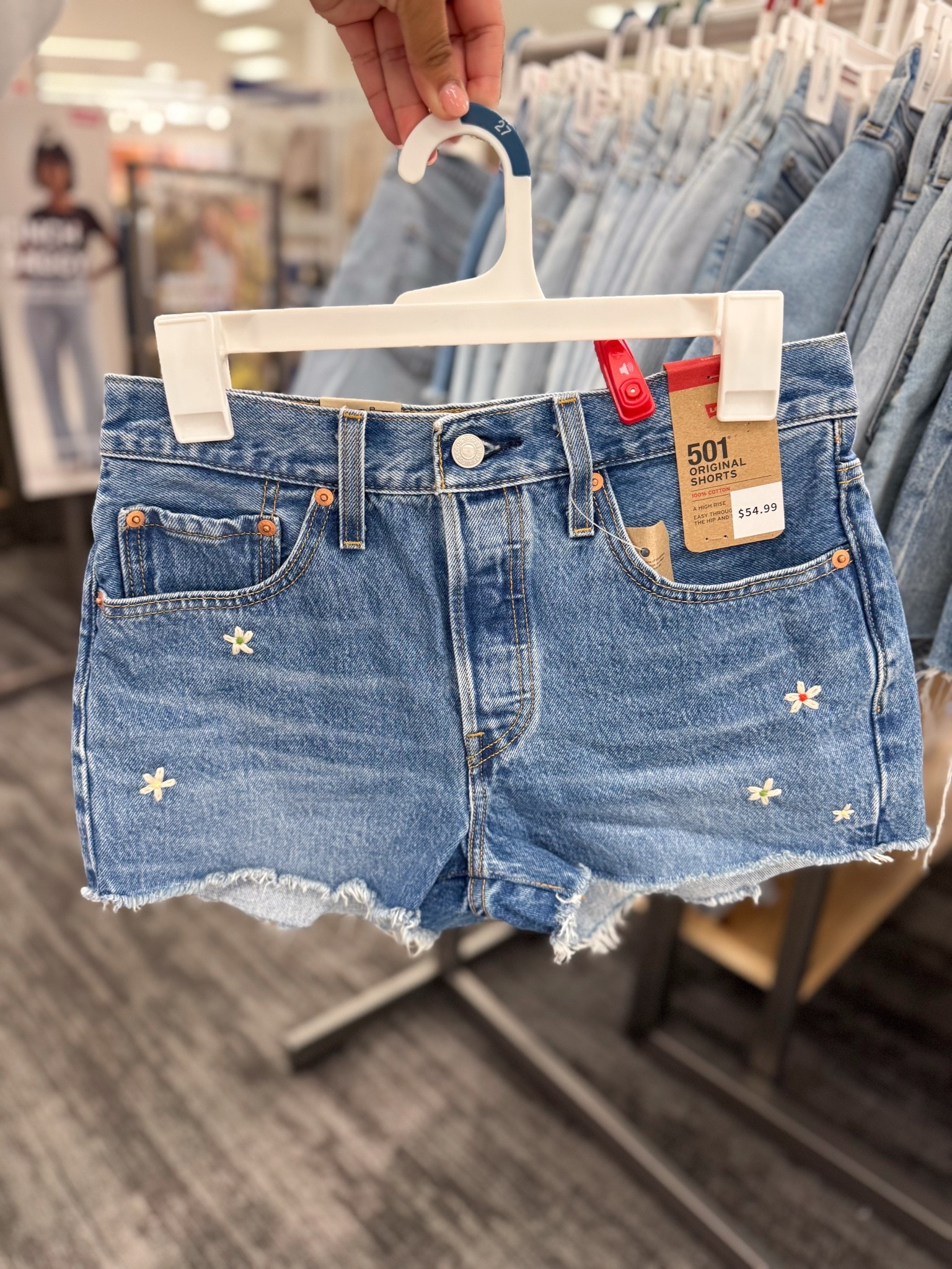 New Levi’s embroidered shorts! 

target finds, new summer shorts

#LTKHome #LTKSaleAlert