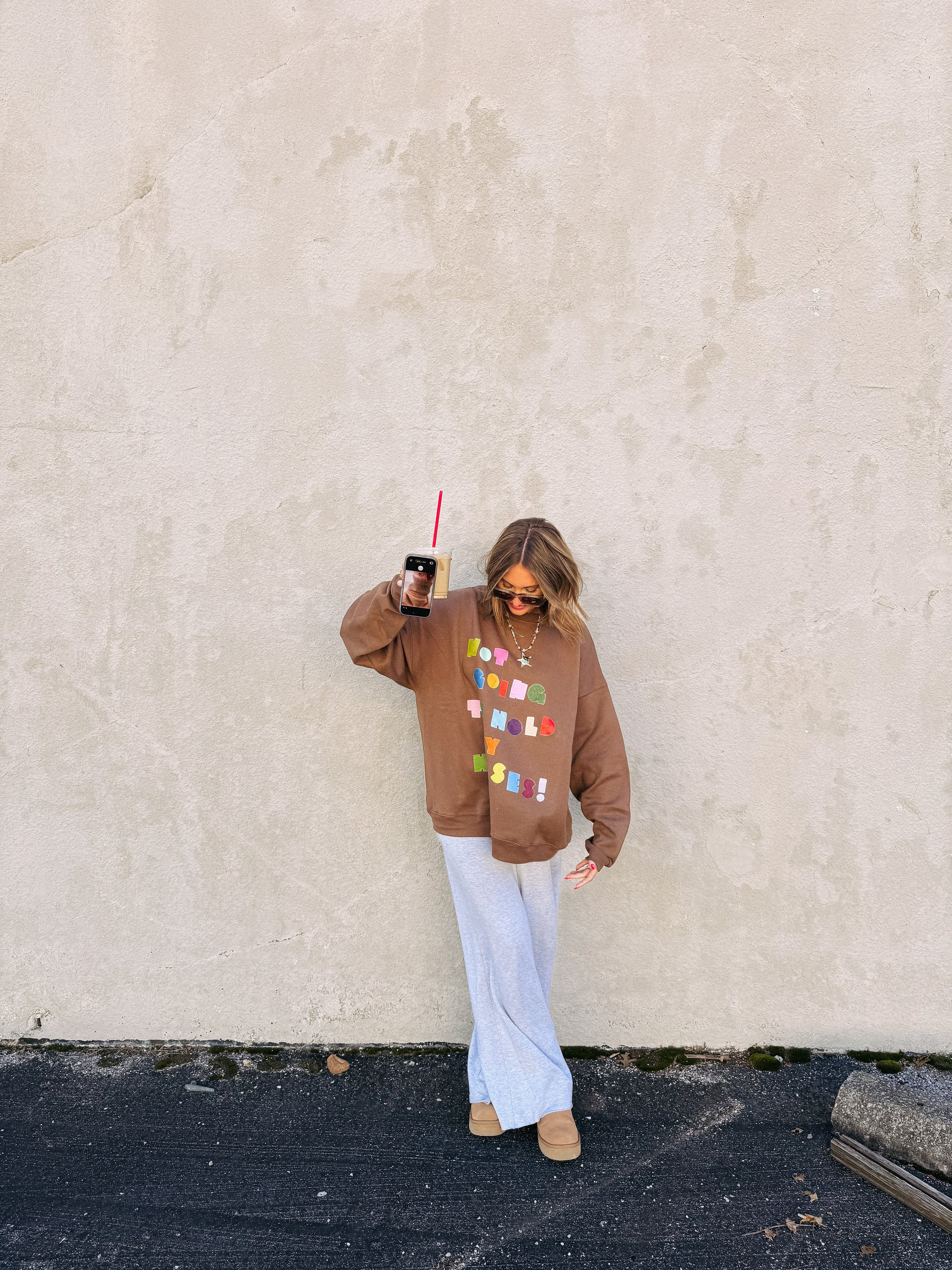 ETTA OG | not gonna hold my horses sweatshirt - brown | Etta+East