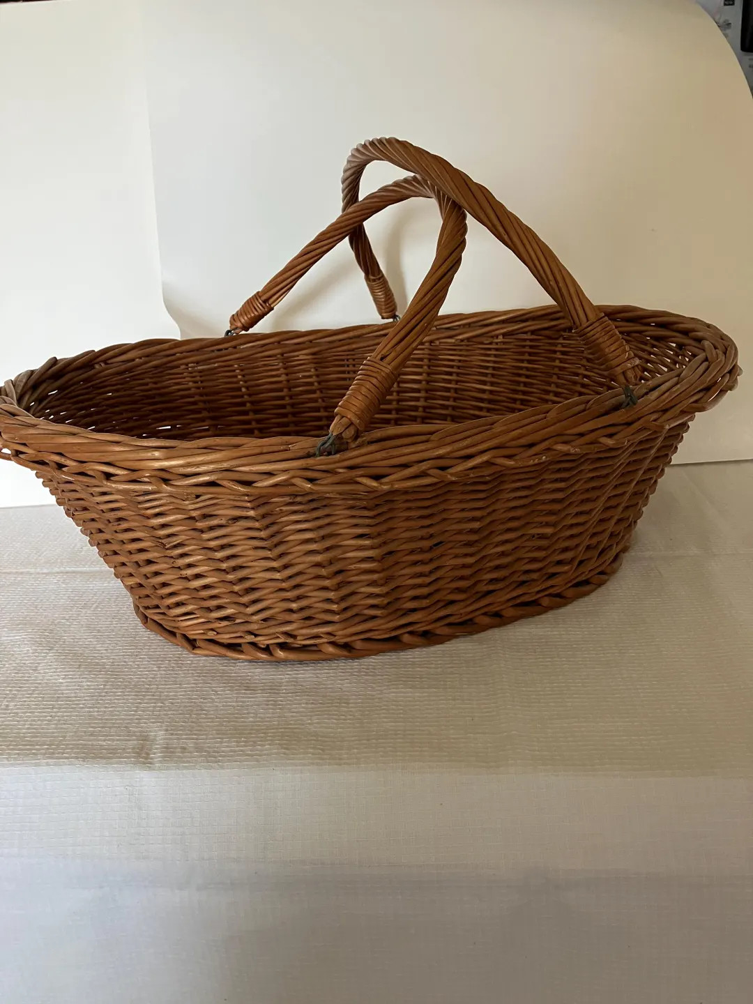 Vintage Willow Wicker Basket, Oval Basket, Basket With Handles, Shipping Included, Ready to Ship ... | Etsy (US)