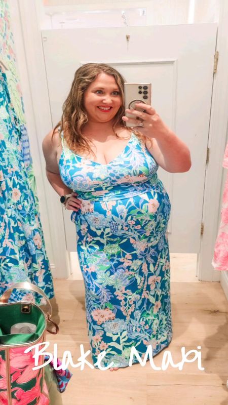 This is the Blake Maxi in size 16. Super stretchy material. Has cups and adjustable straps it also has pockets and they don't stick out which is a change LOL This one was also a winner i was not expecting to be a winner #livinglargeinlilly #lillypulitzer #lillylovers #lillytryons #grandmillennial #plussize 

#LTKplussize #LTKmidsize #LTKwedding